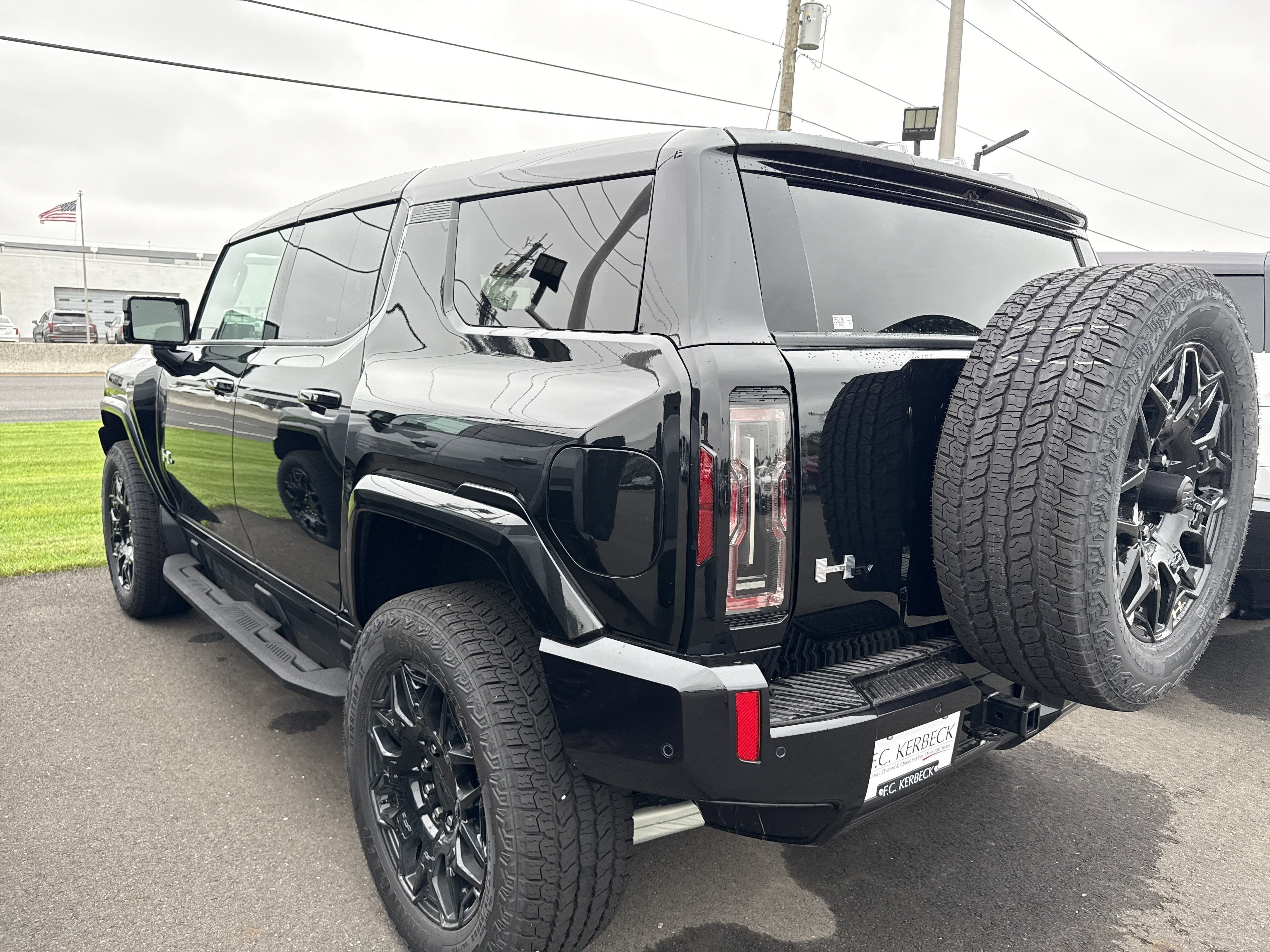 2026 GMC HUMMER EV SUV 2X