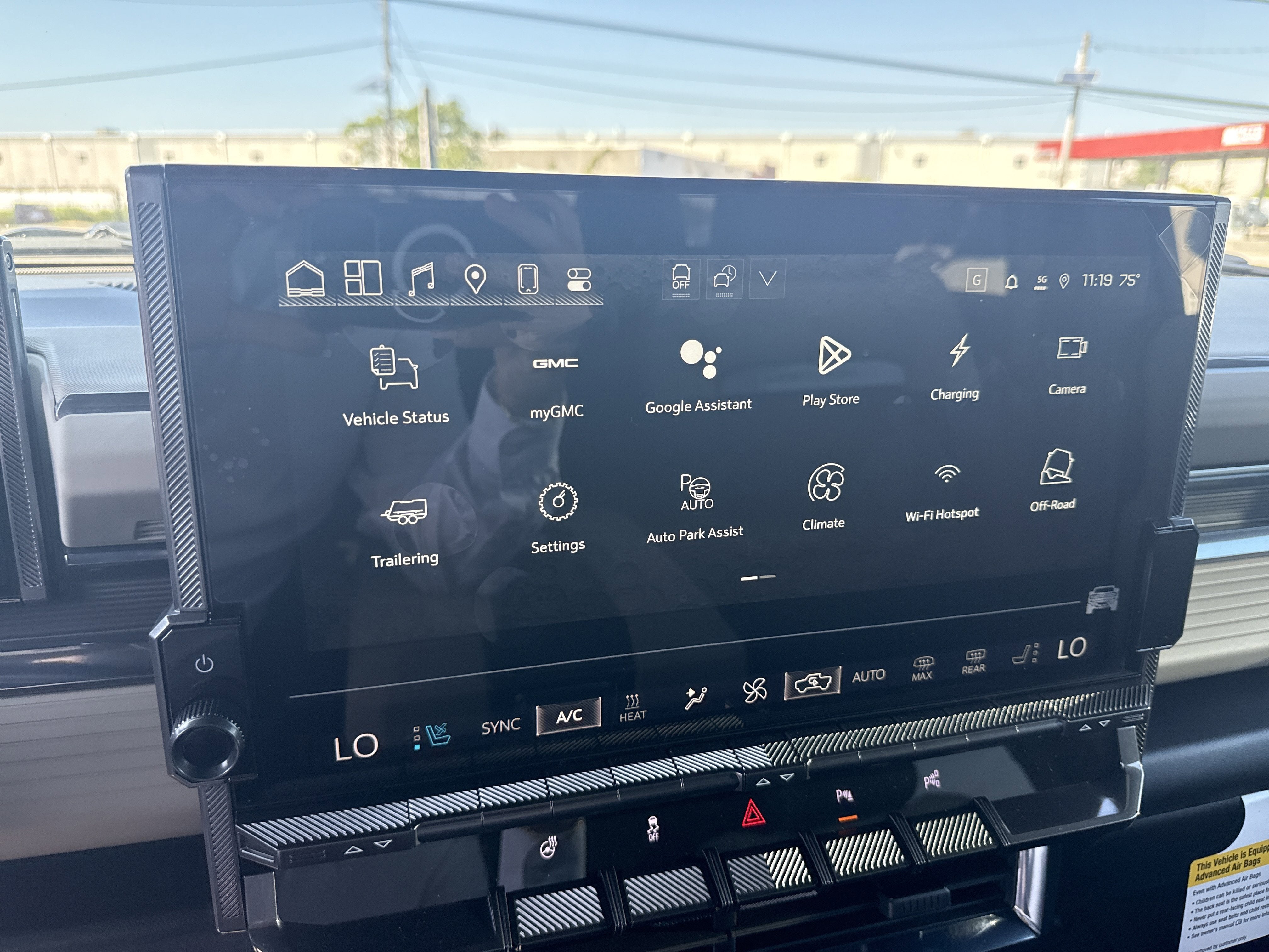 2026 GMC HUMMER EV SUV 2X