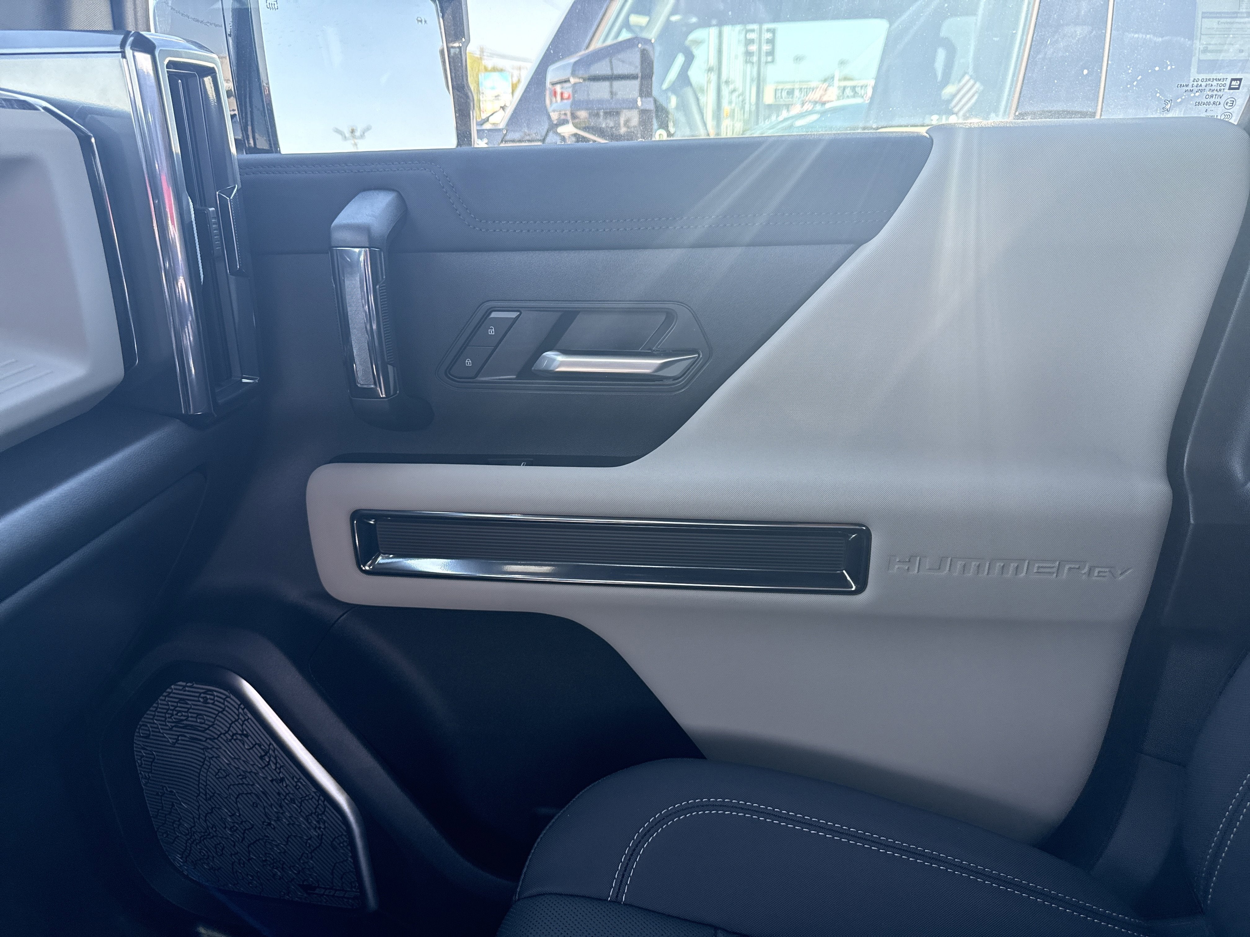 2026 GMC HUMMER EV SUV 2X