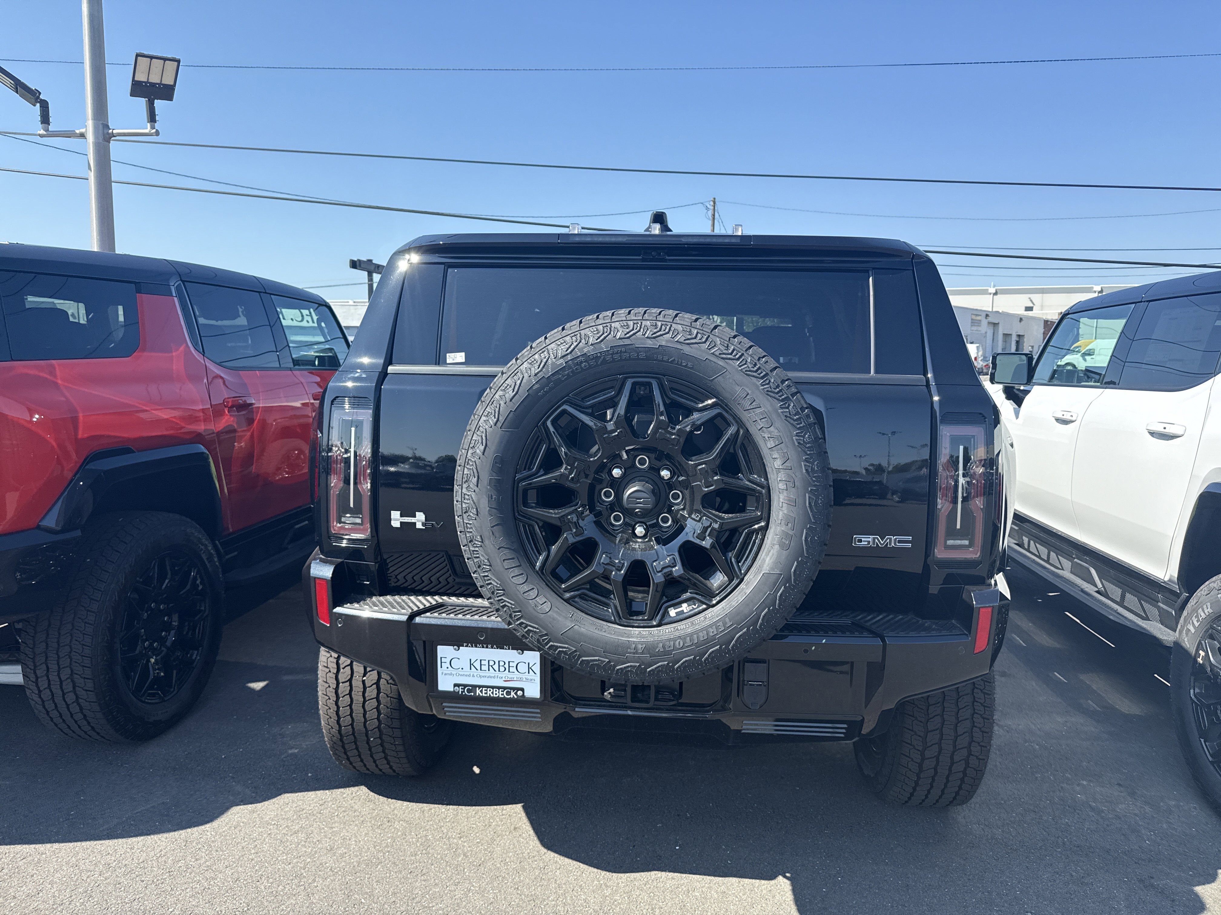 2026 GMC HUMMER EV SUV 2X