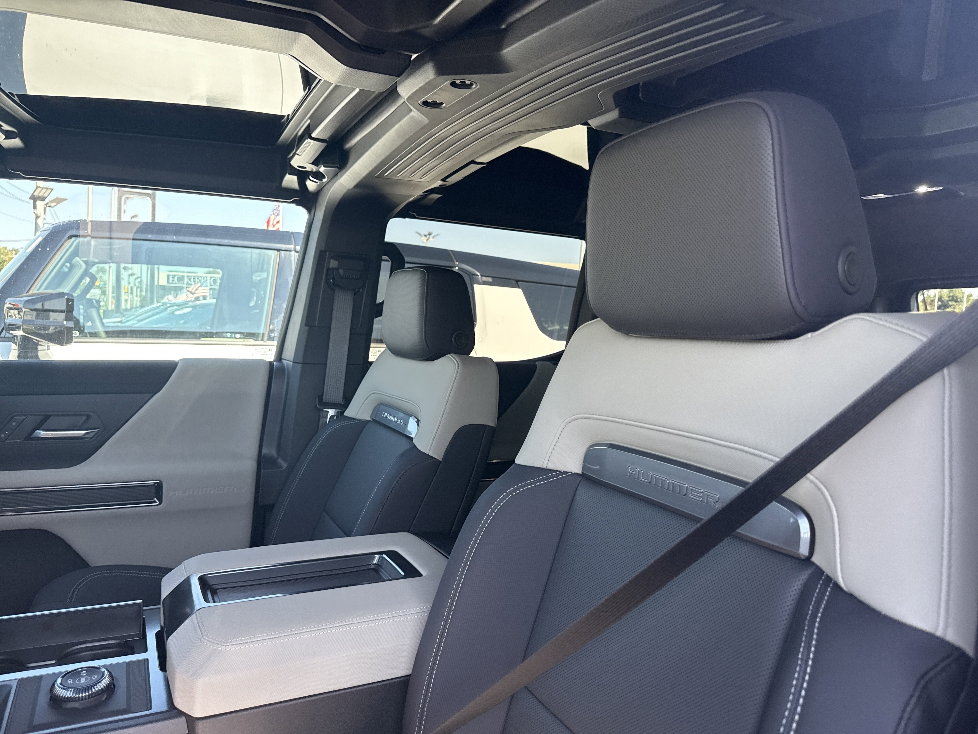 2026 GMC HUMMER EV SUV 2X