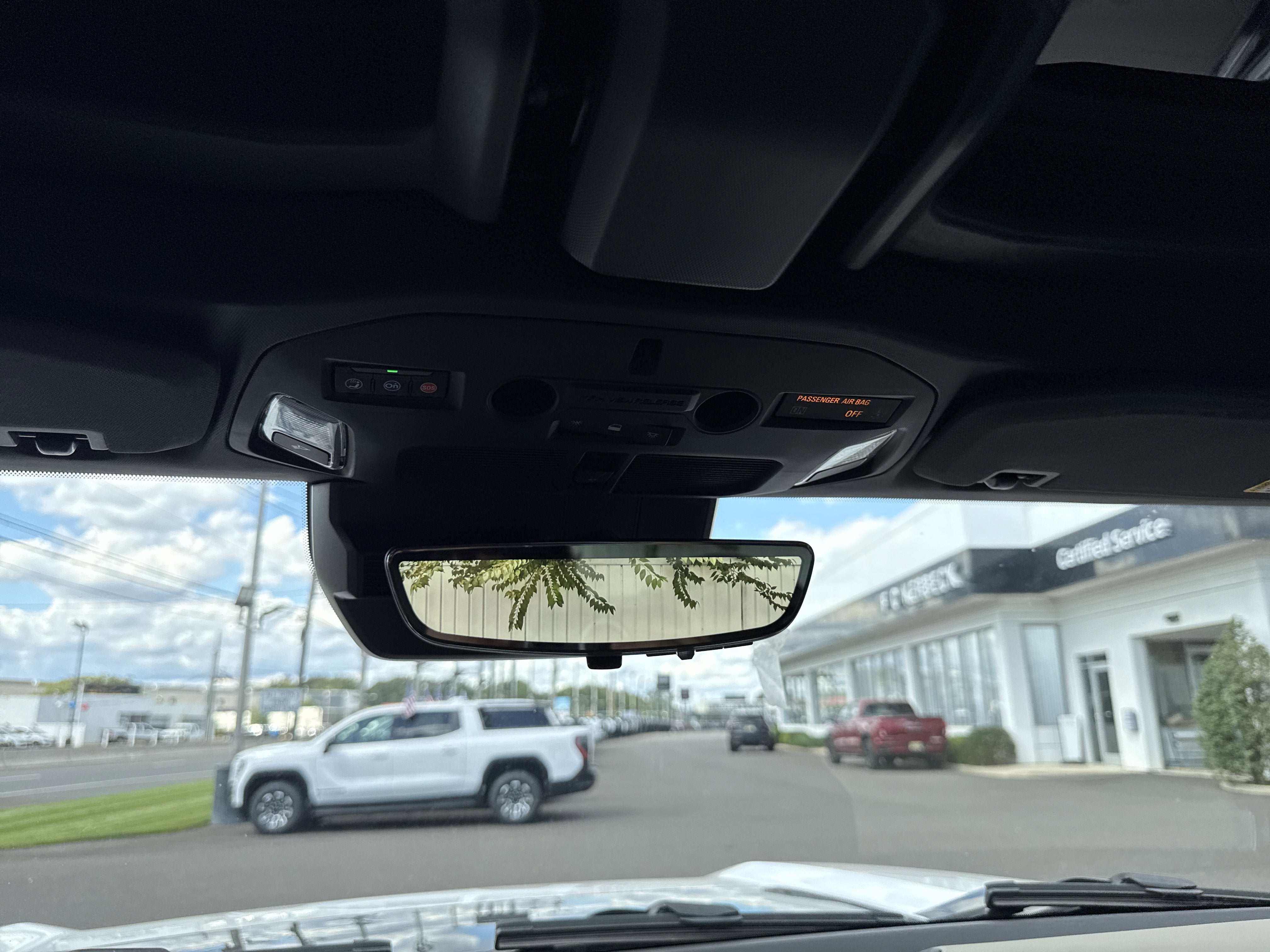 2026 GMC HUMMER EV SUV 2X