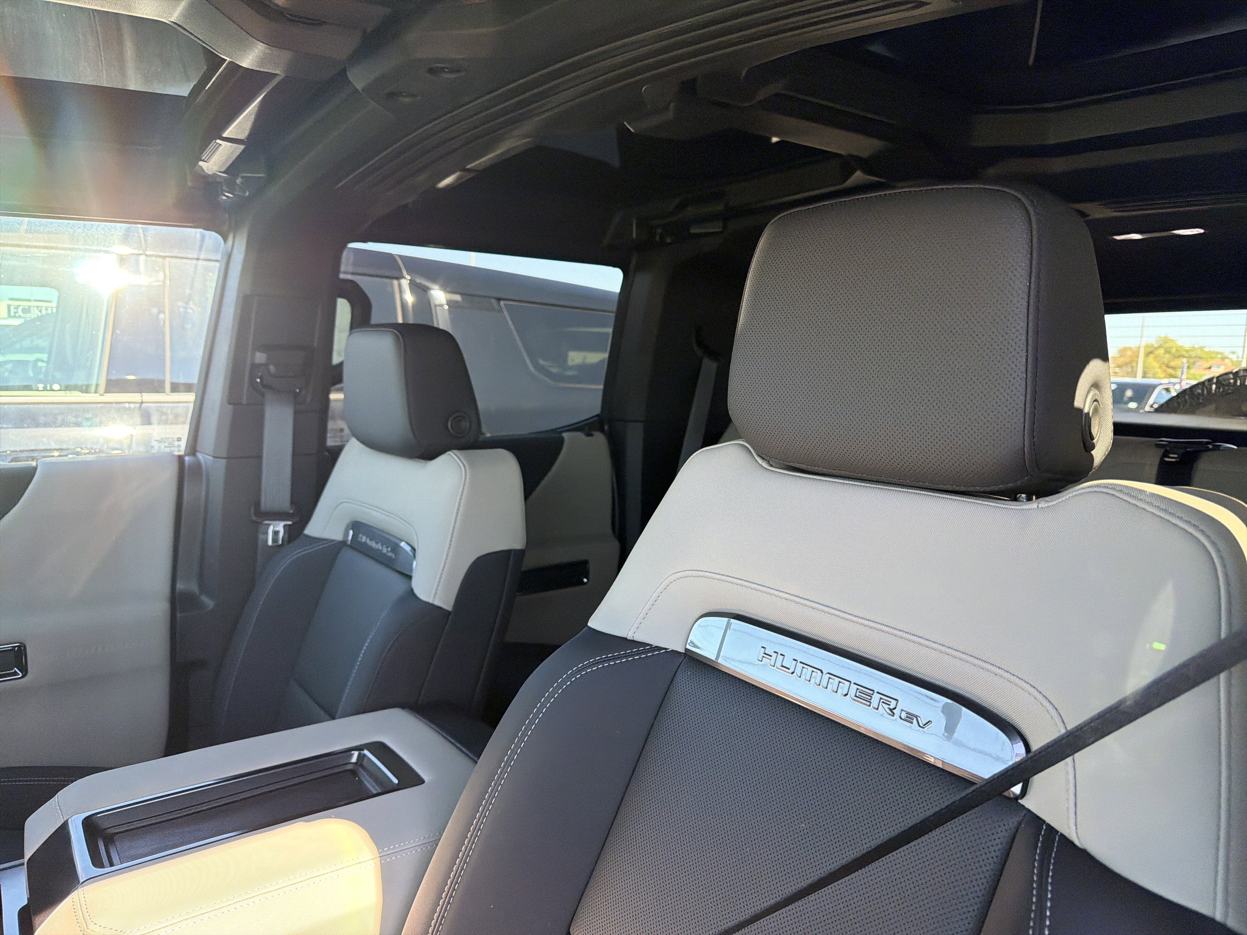 2026 GMC HUMMER EV SUV 2X