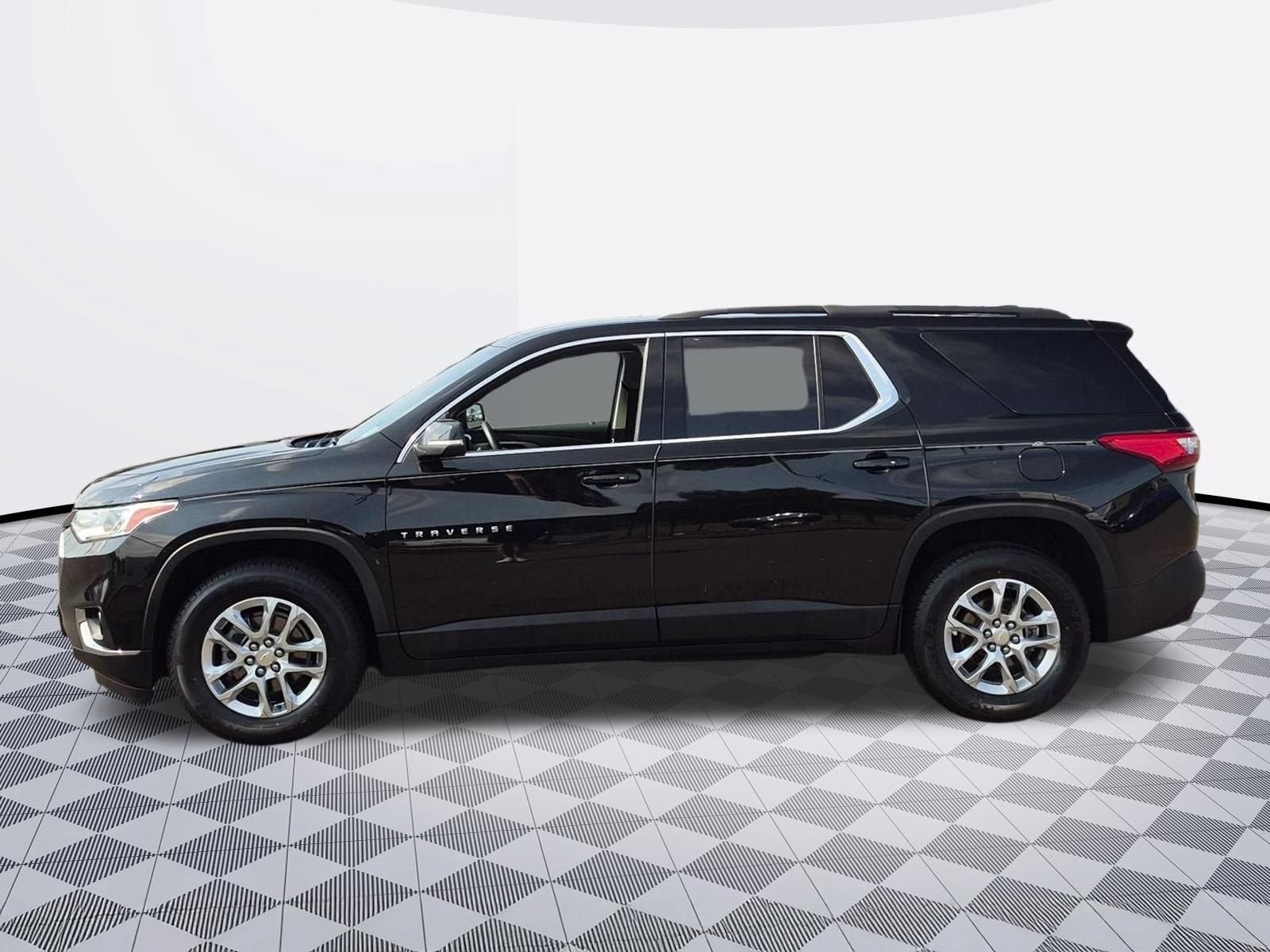 2021 Chevrolet Traverse LT Cloth