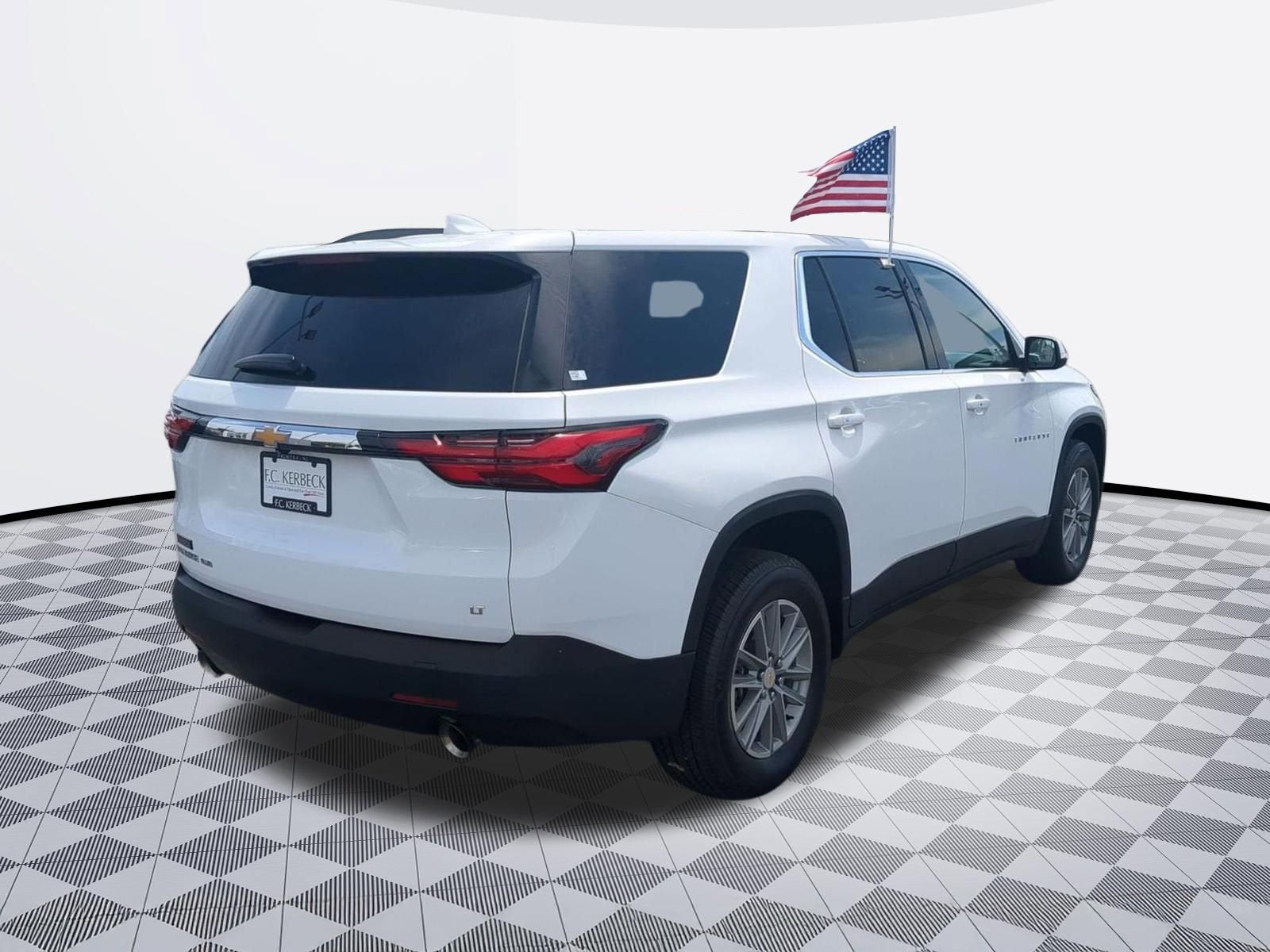 2023 Chevrolet Traverse LT Cloth
