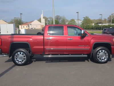 2018 GMC Sierra 2500 HD Denali
