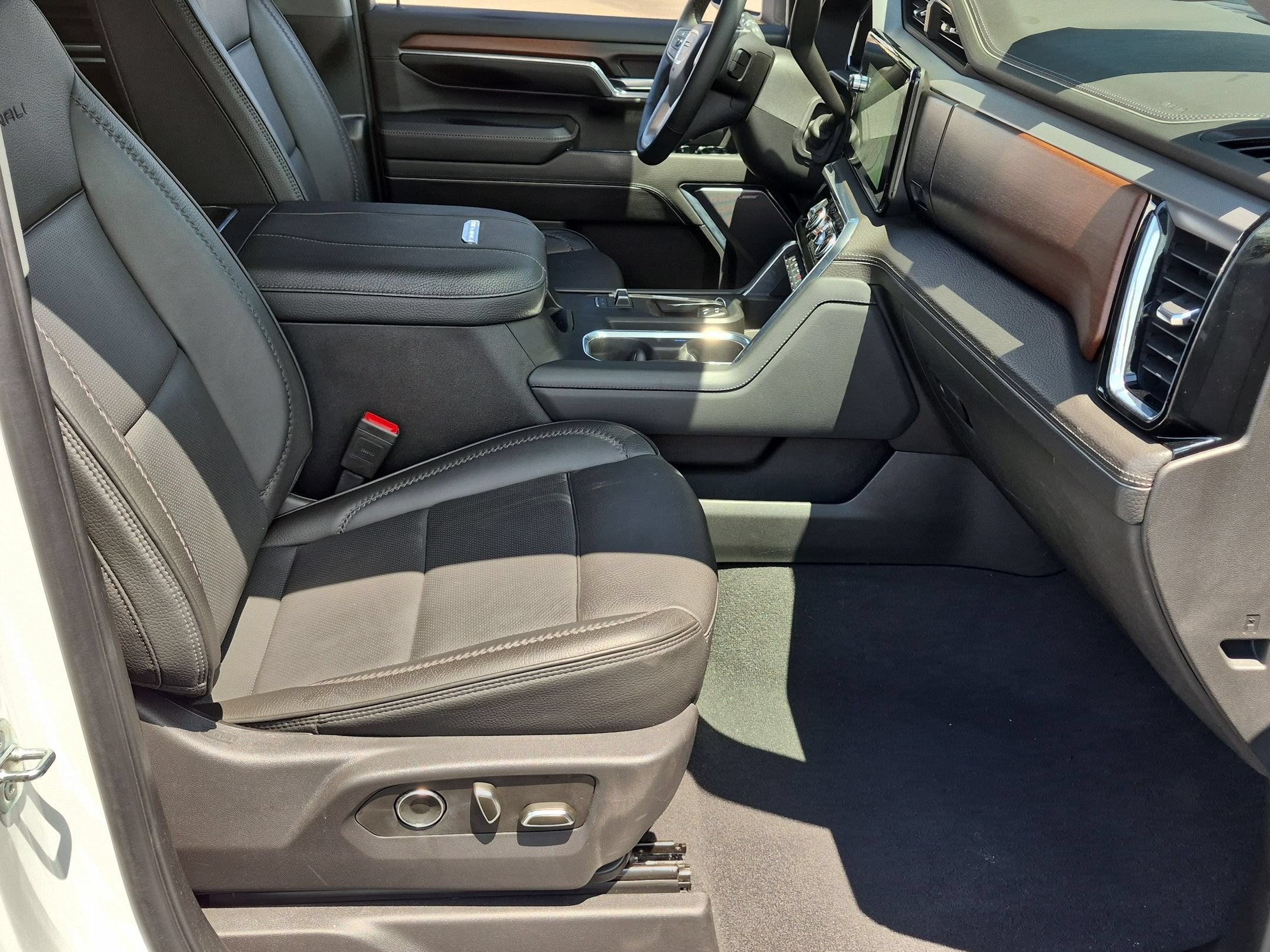 2024 GMC Sierra 2500 HD Denali