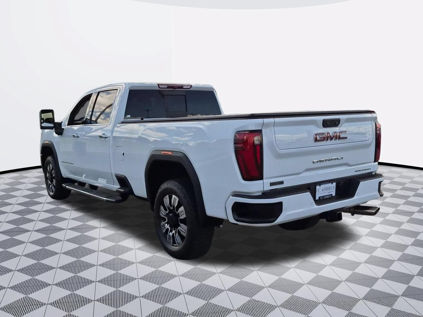 2024 GMC Sierra 2500 HD Denali