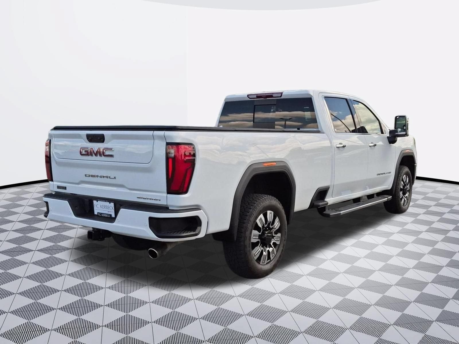 2024 GMC Sierra 2500 HD Denali