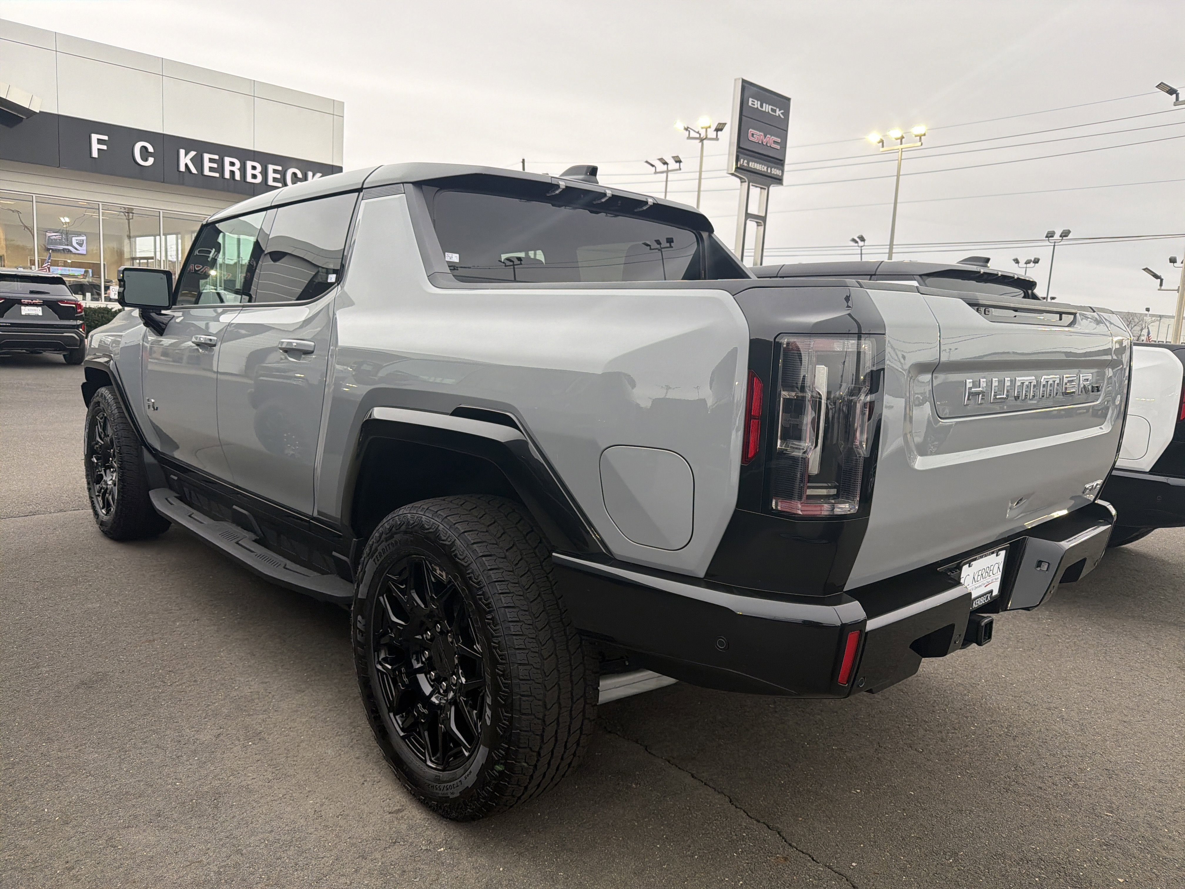 2026 GMC HUMMER EV Pickup 2X
