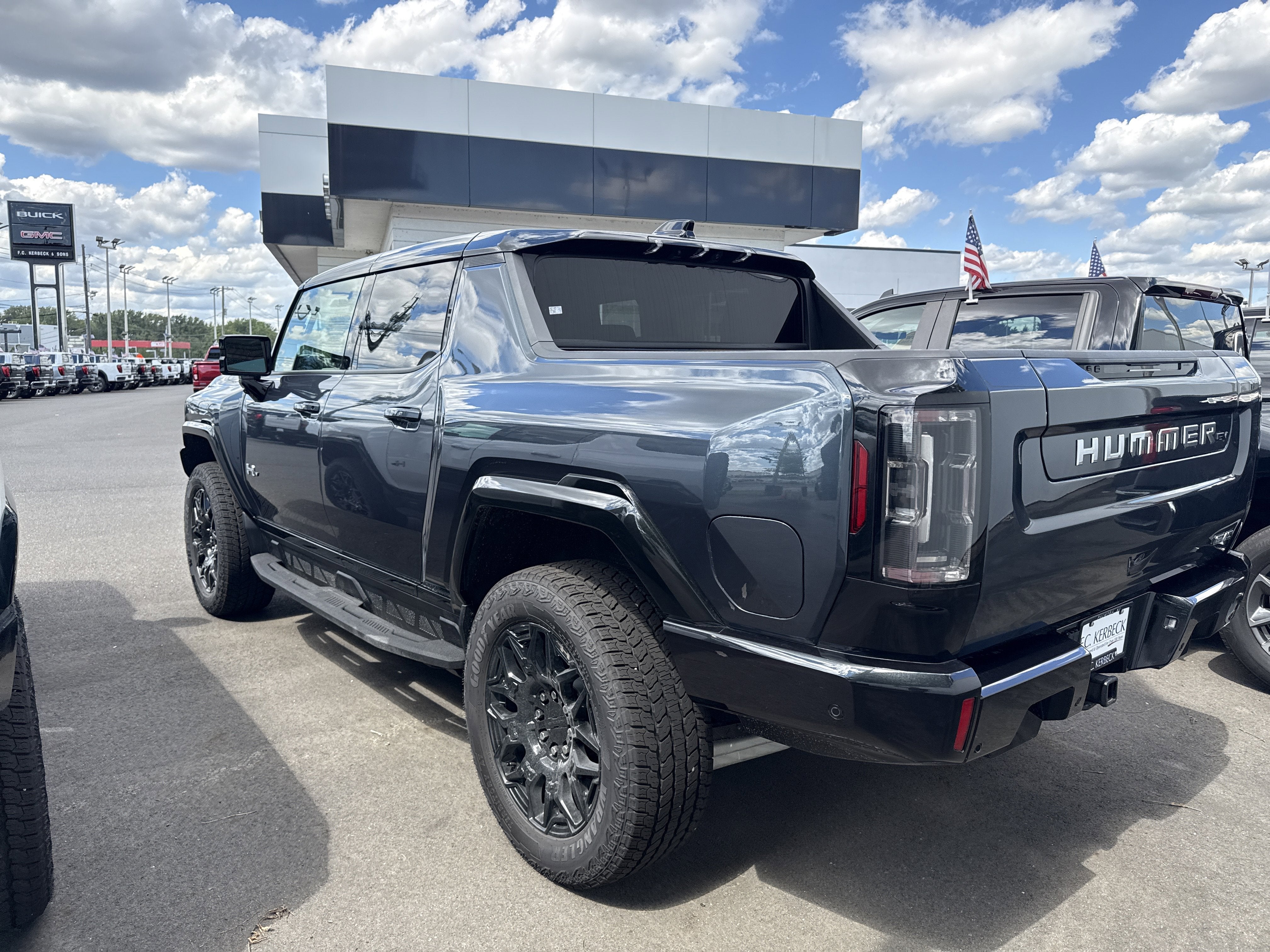 2026 GMC HUMMER EV Pickup 2X