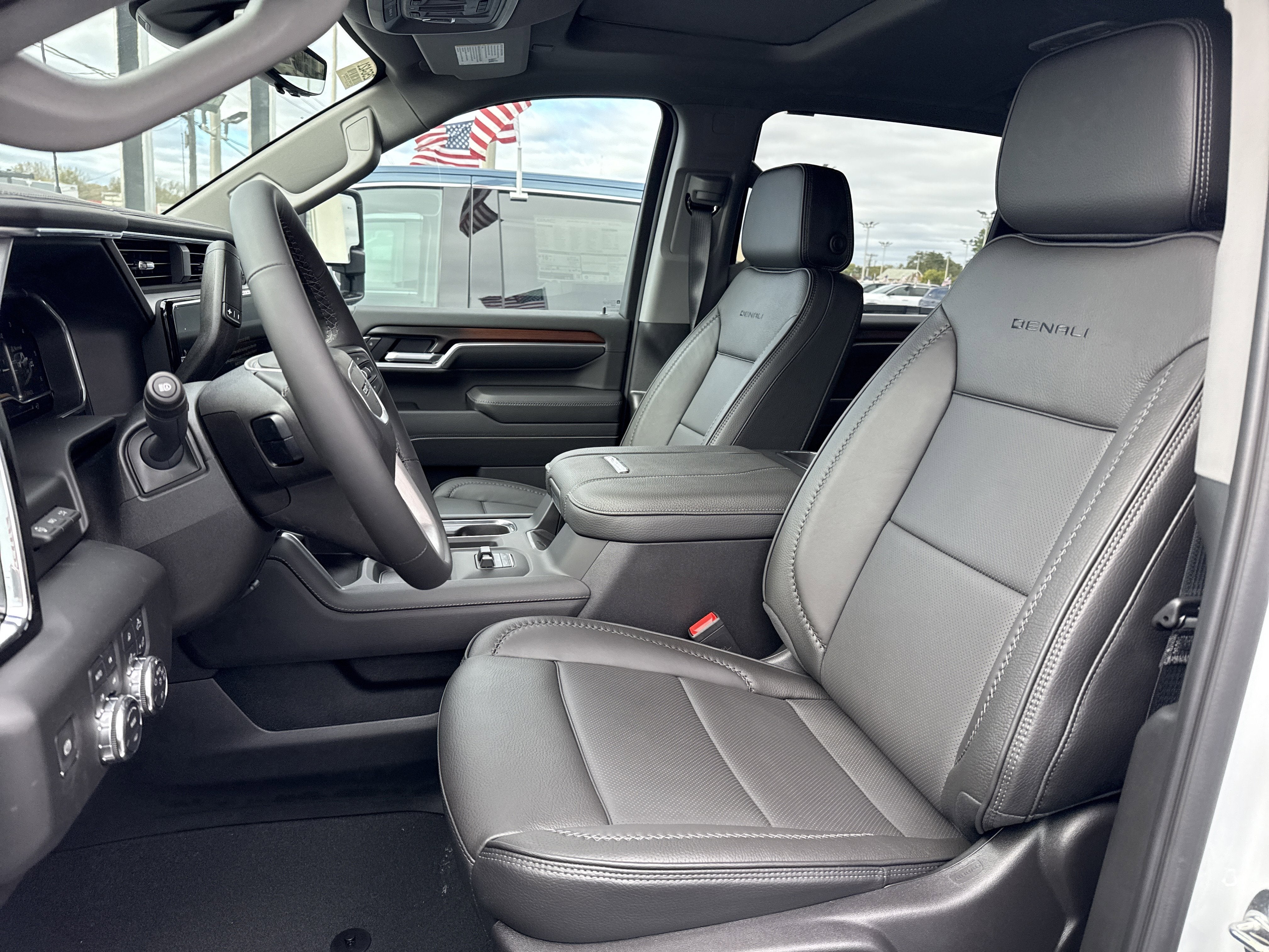 2025 GMC Sierra 2500 HD Denali