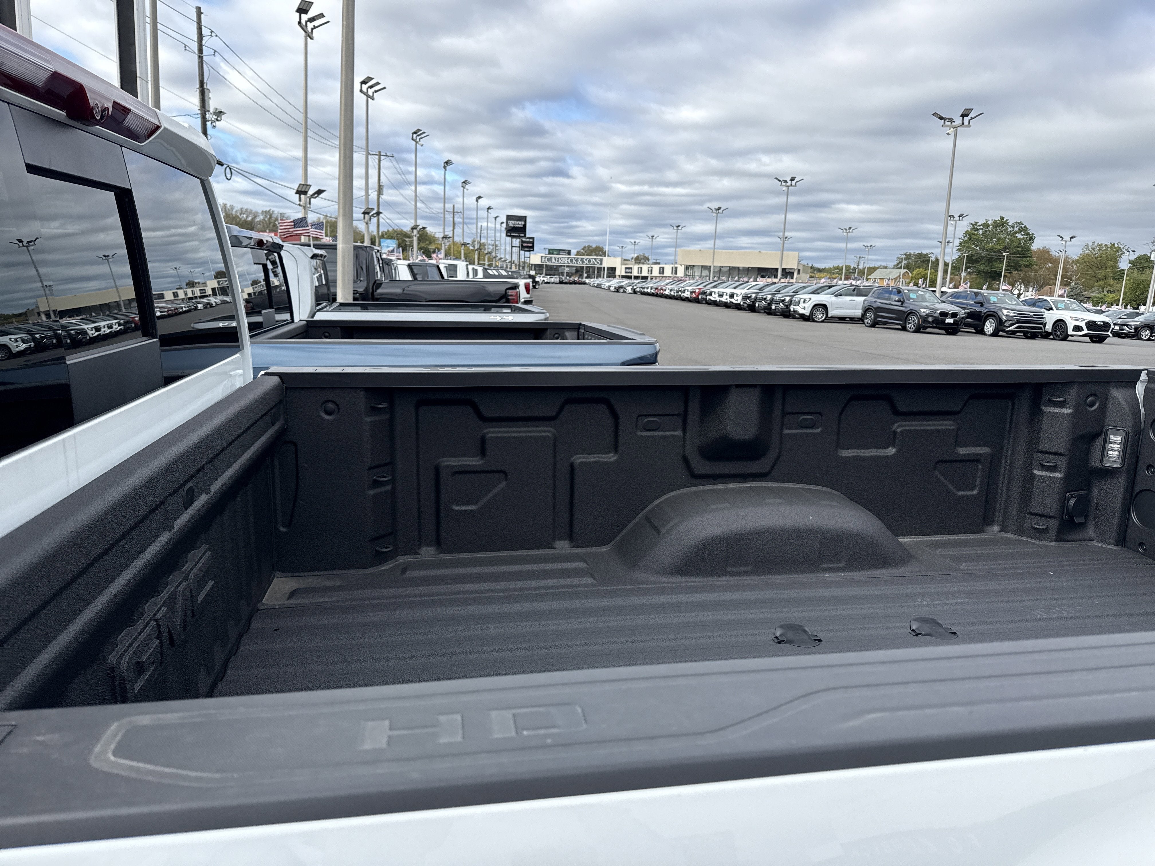 2025 GMC Sierra 2500 HD Denali