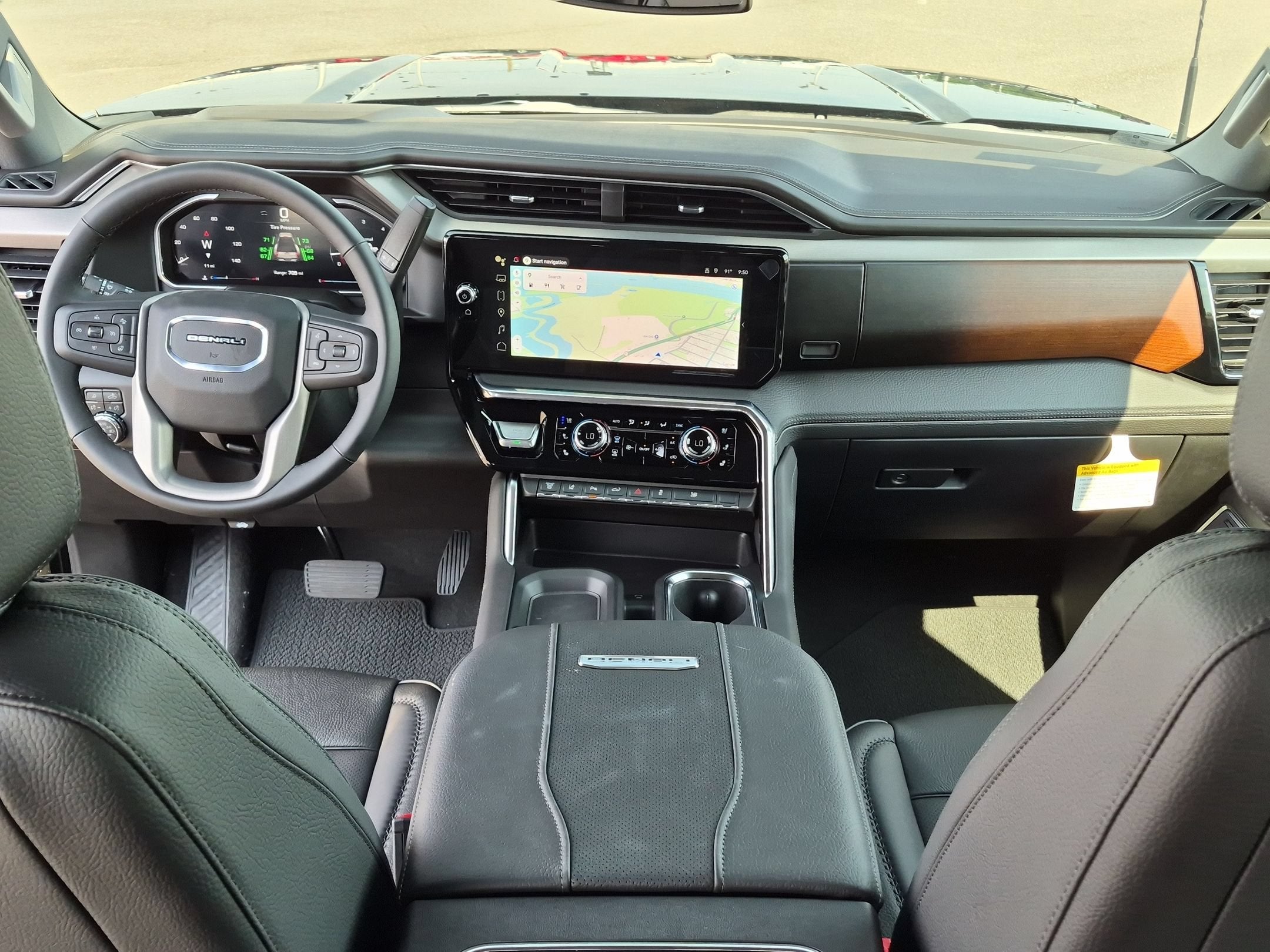 2026 GMC Sierra 3500 HD Denali DRW