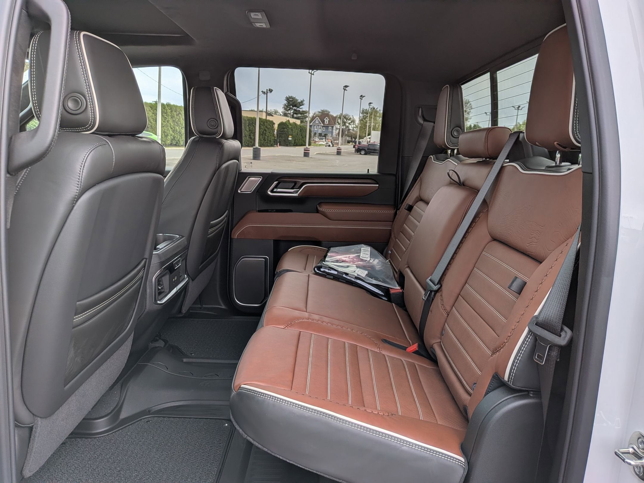 2026 GMC Sierra 3500 HD Denali Ultimate DRW