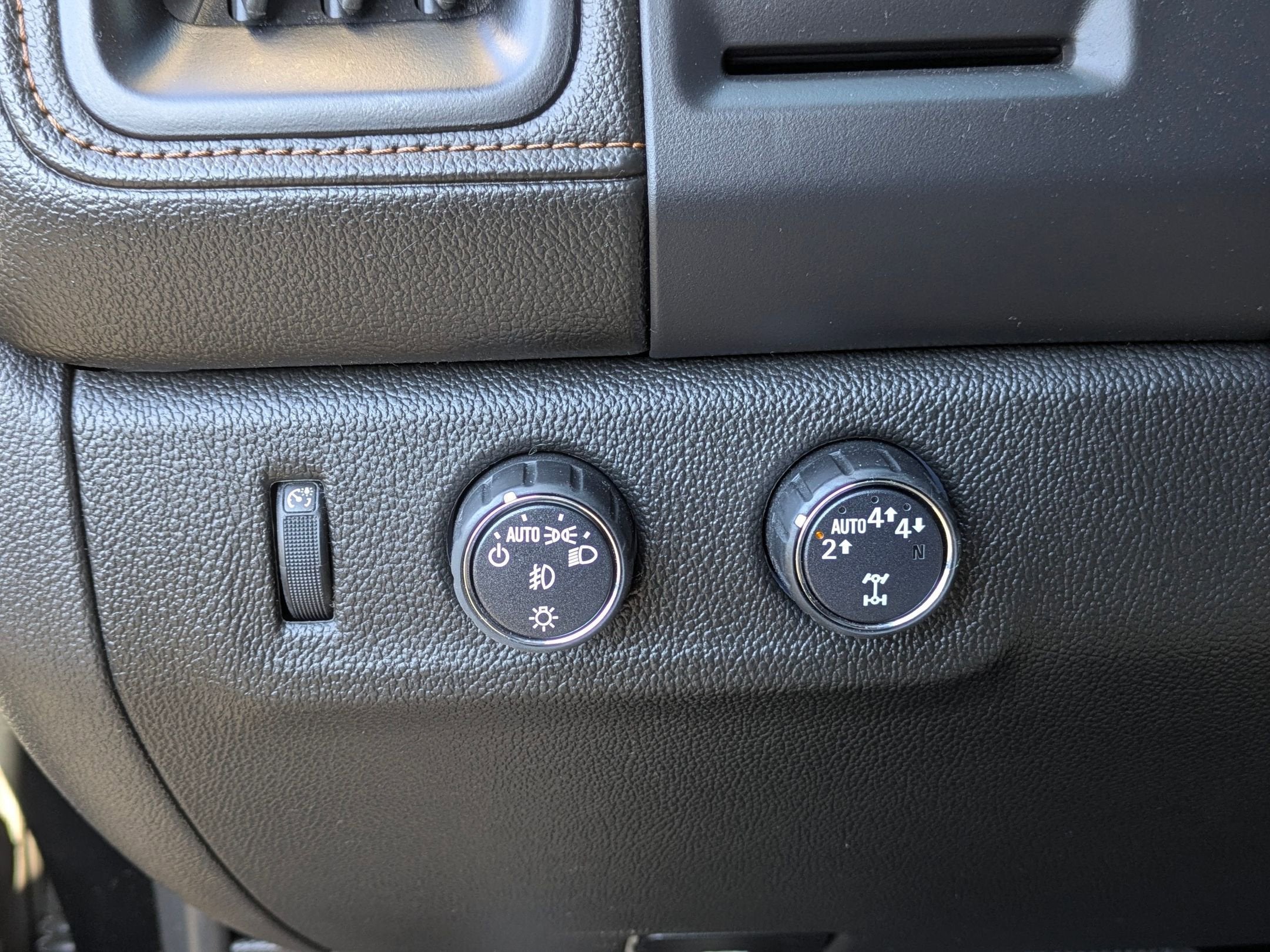 2022 GMC Canyon AT4 - Cloth