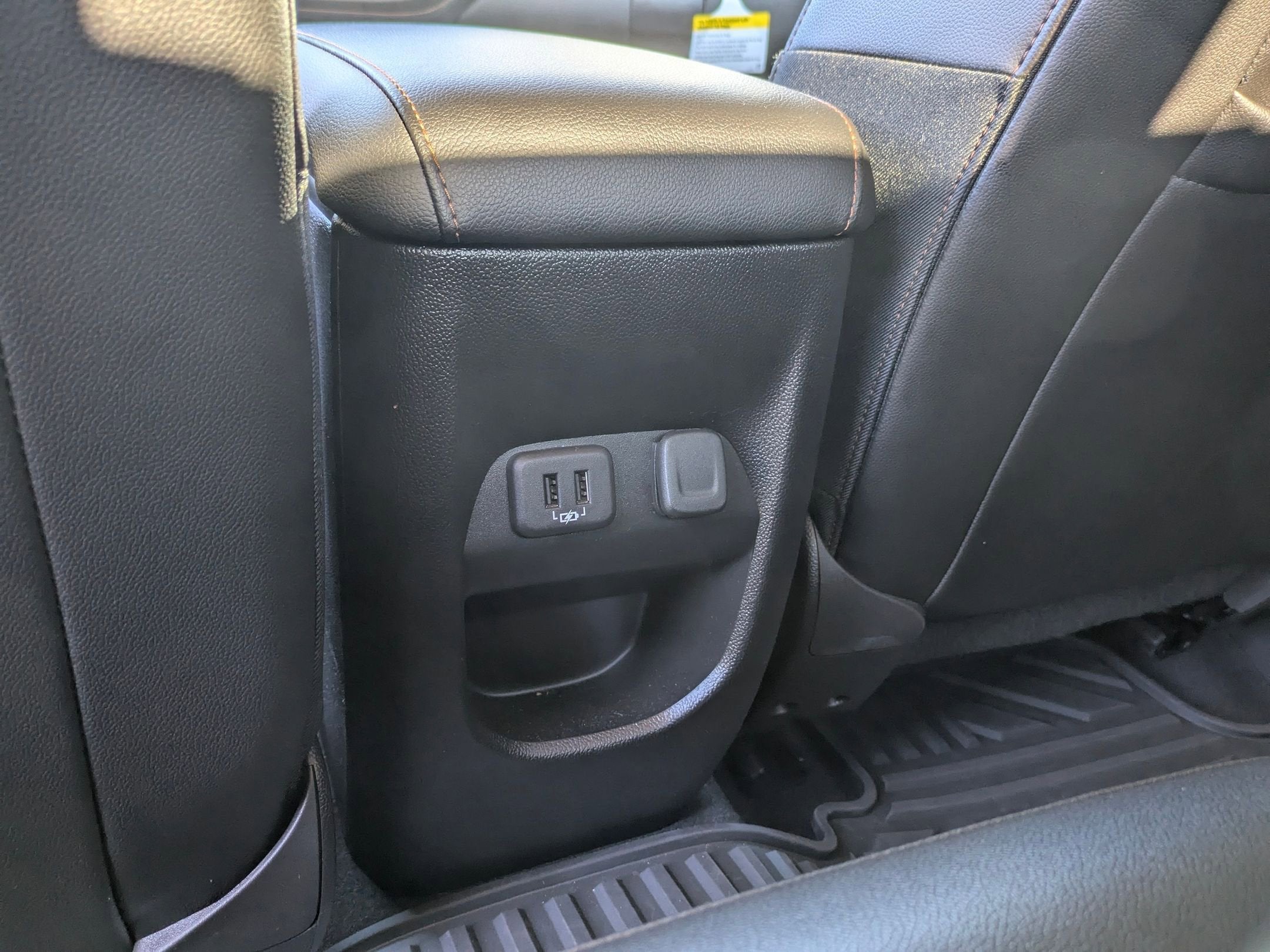 2022 GMC Canyon AT4 - Cloth
