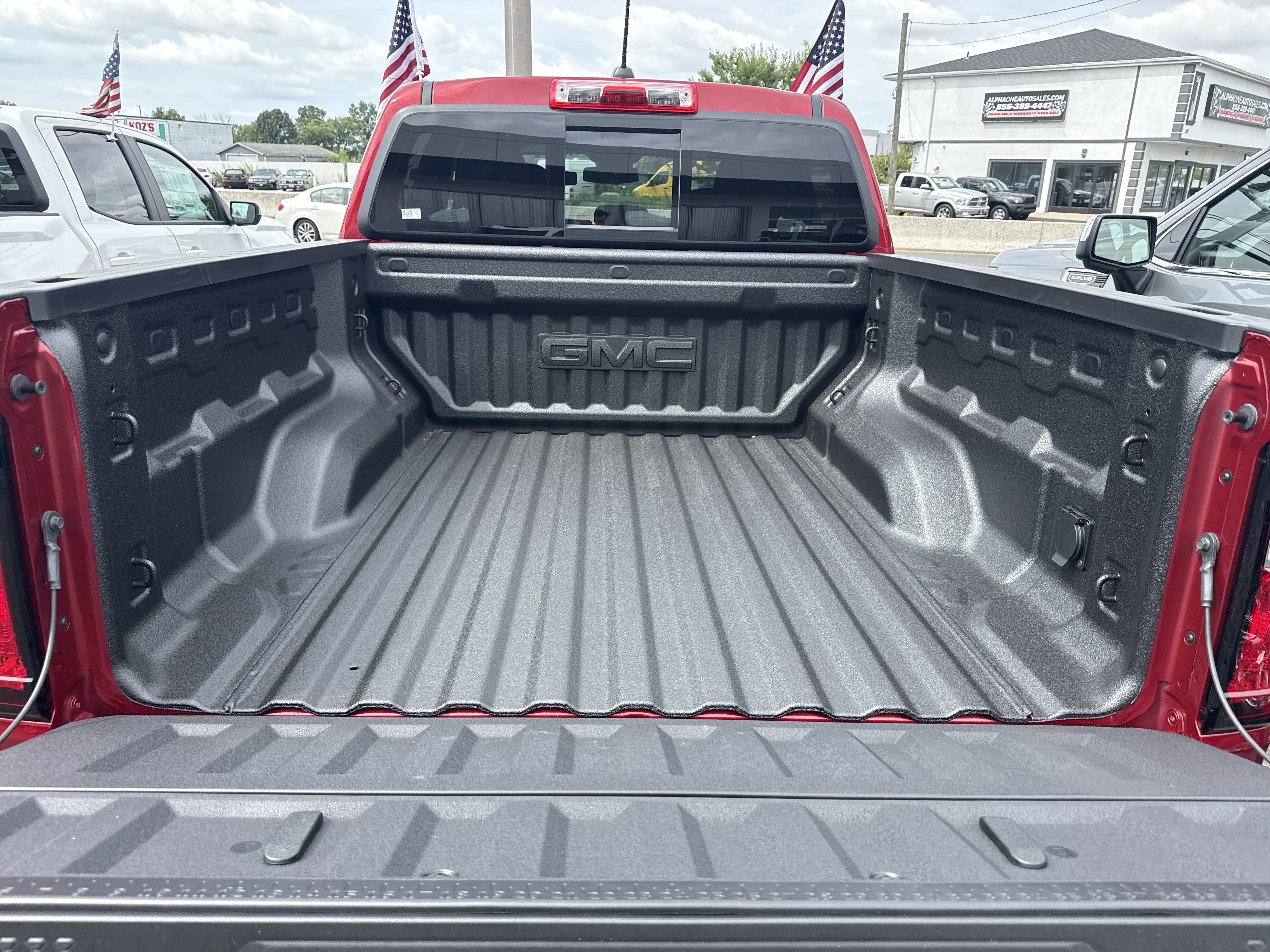 2025 GMC Canyon Elevation