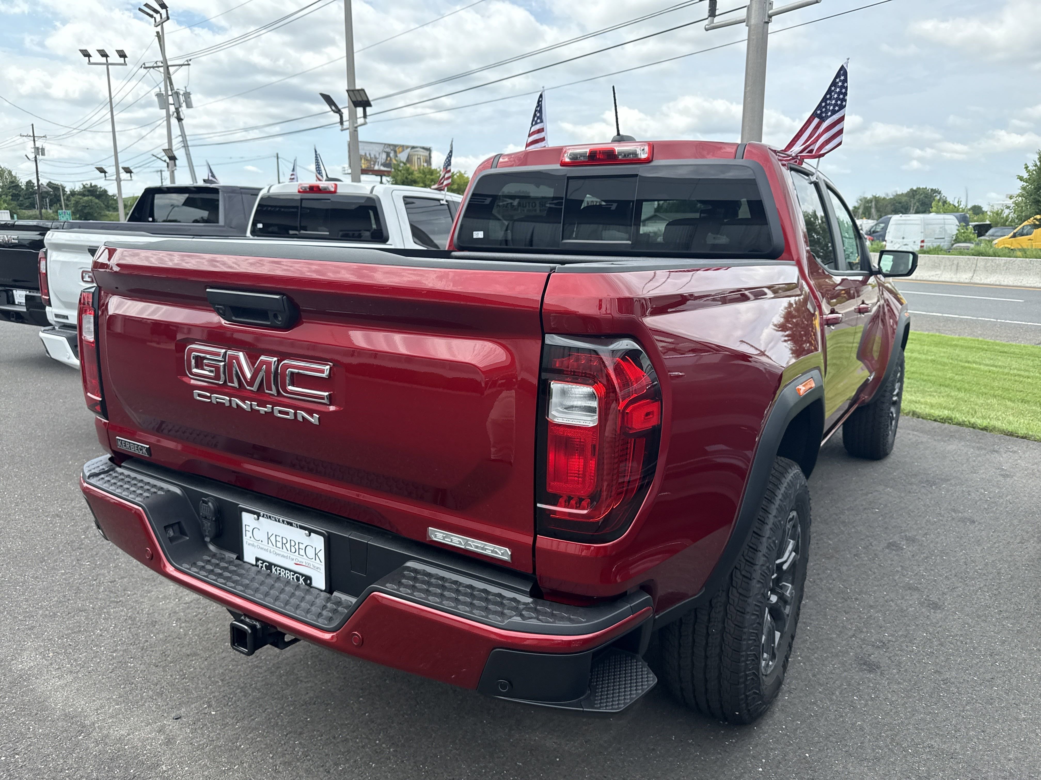 2025 GMC Canyon Elevation