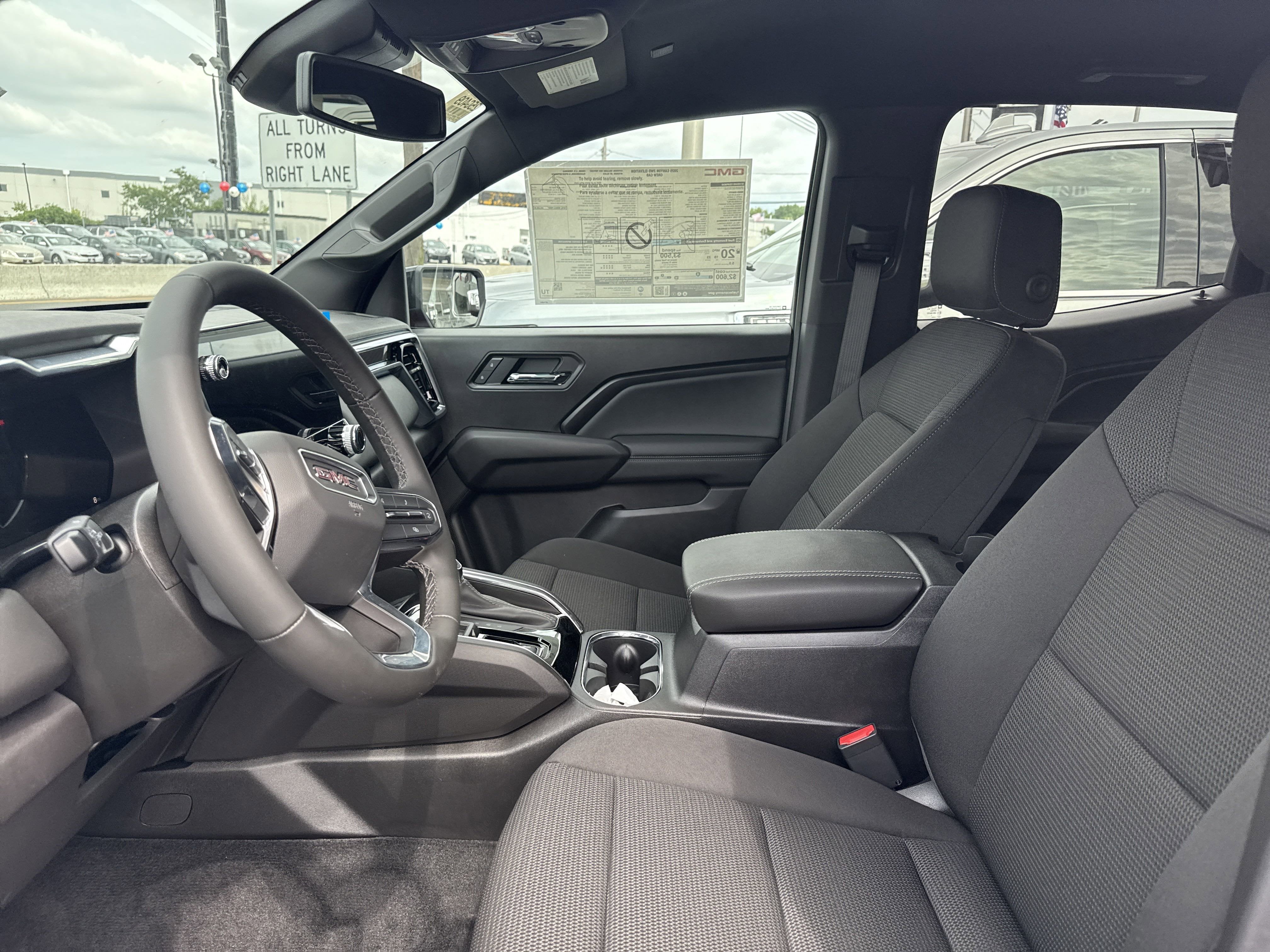 2025 GMC Canyon Elevation