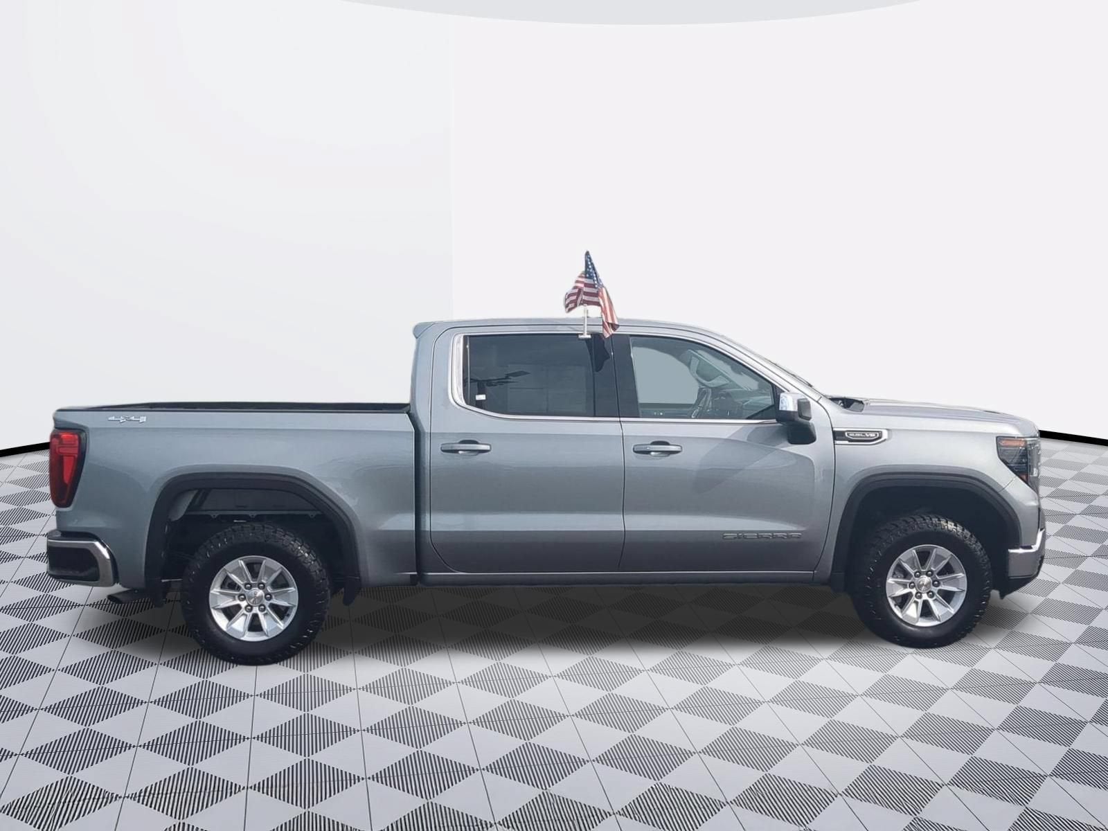 2024 GMC Sierra 1500 SLE