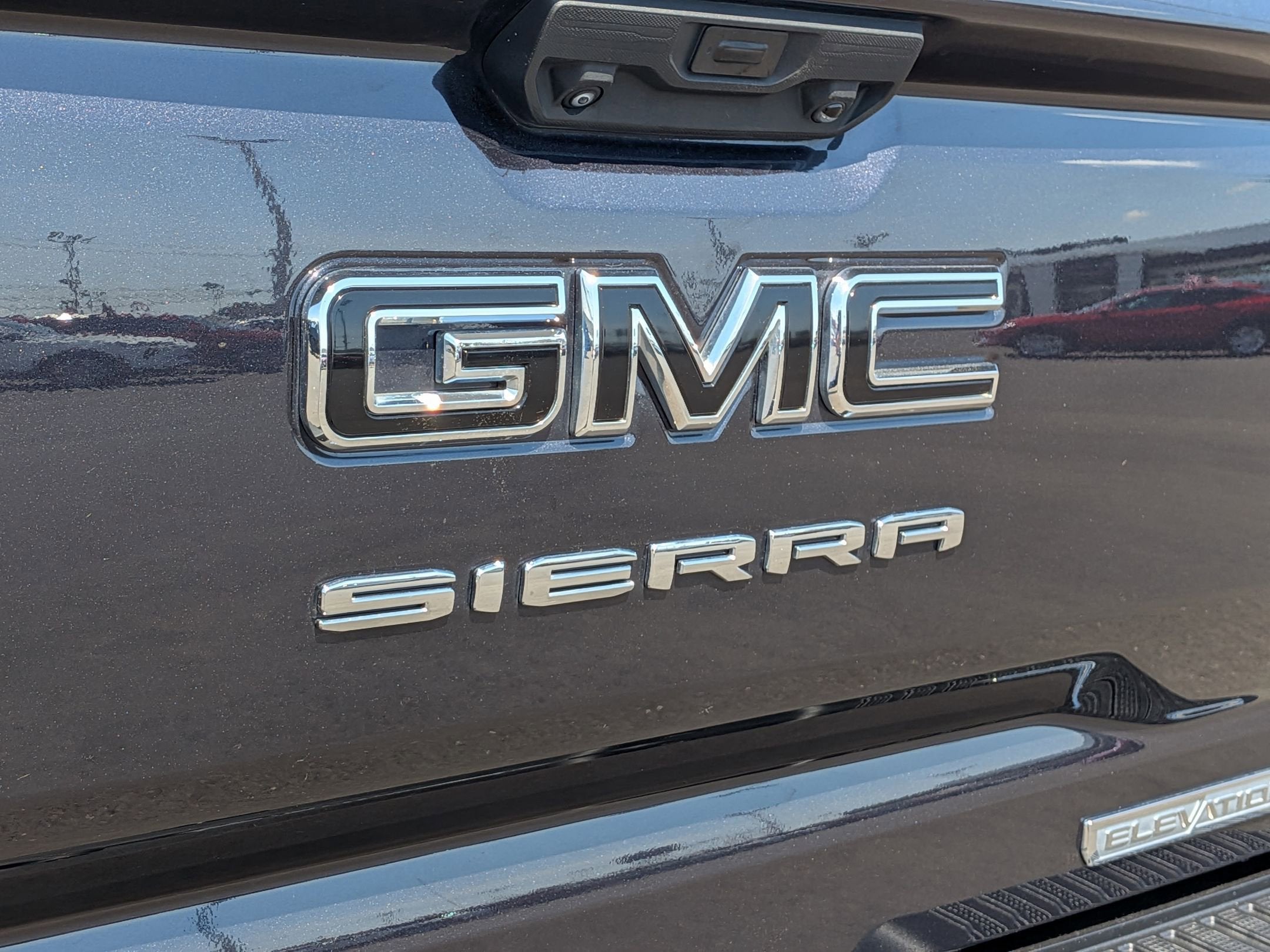2023 GMC Sierra 1500 Elevation