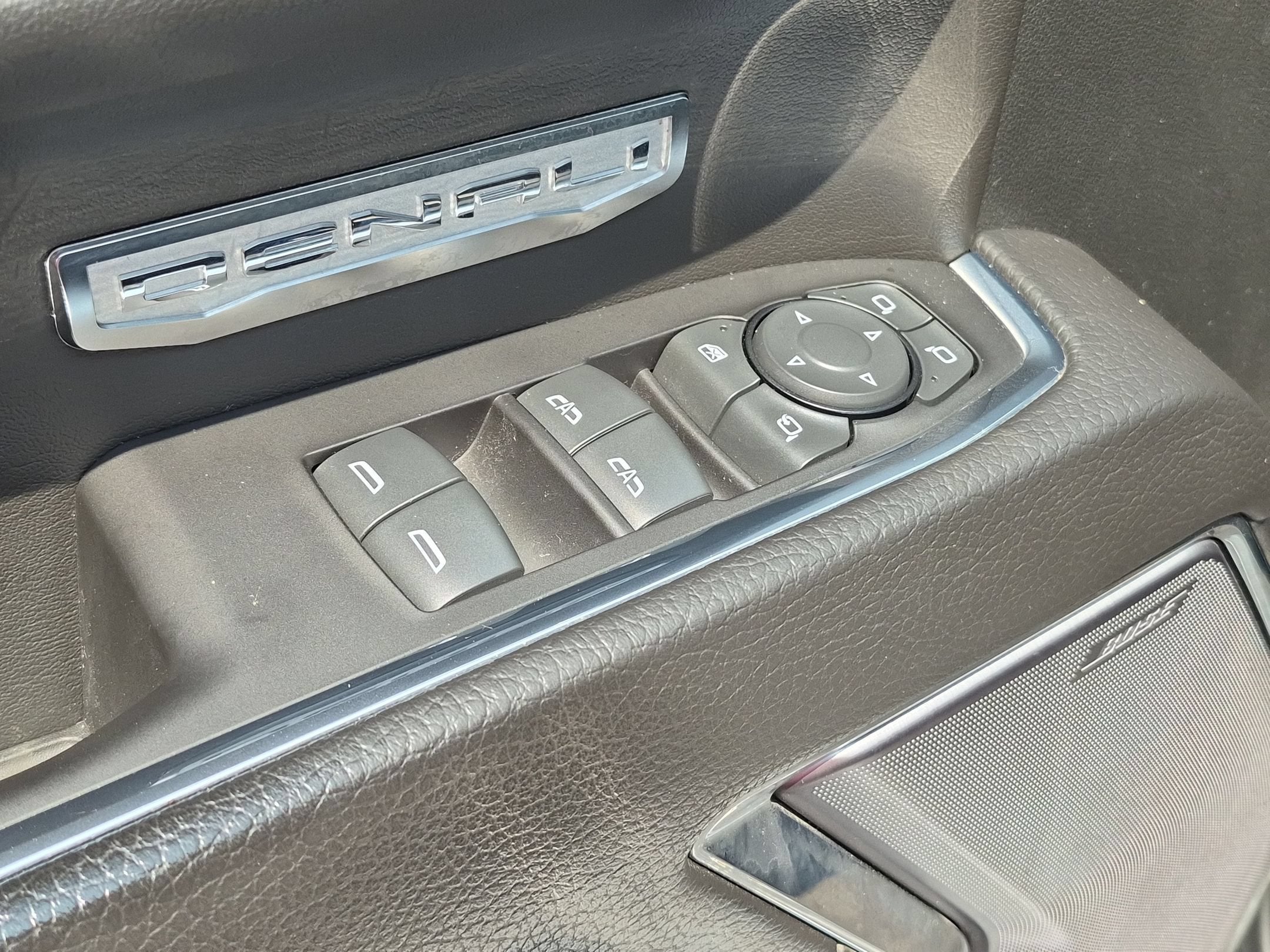 2023 GMC Sierra 1500 Denali