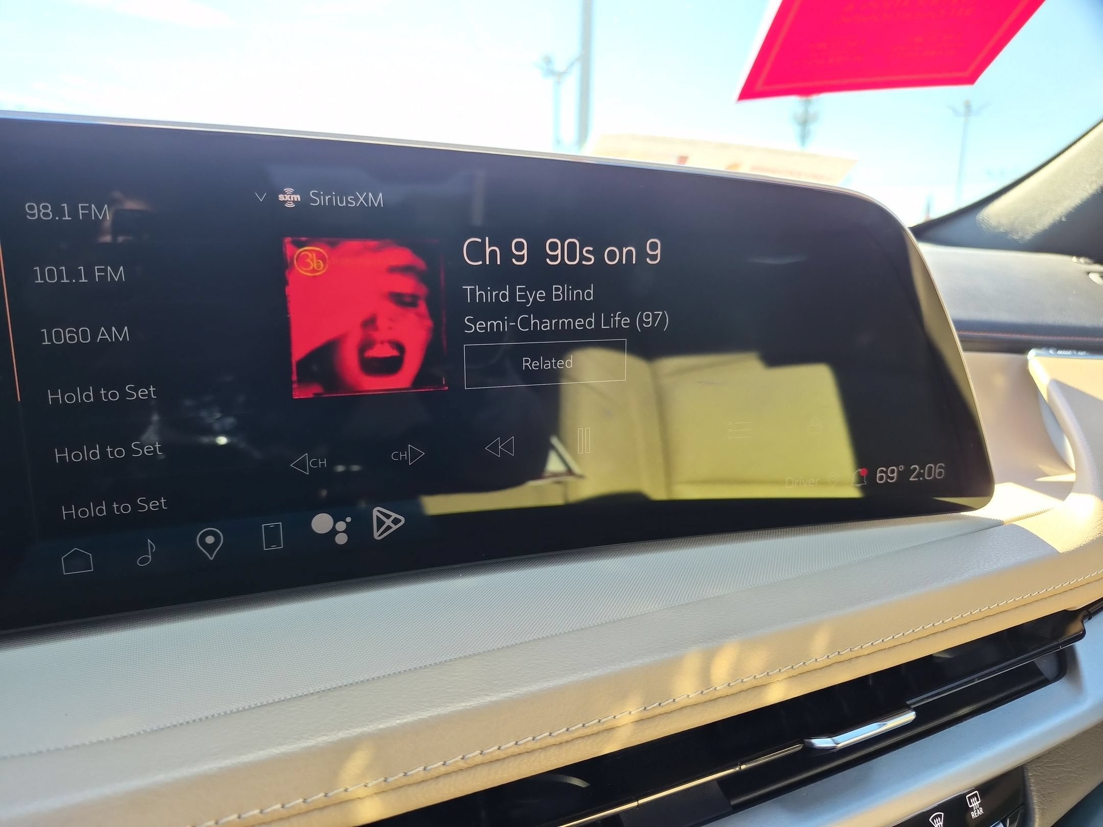 2024 Cadillac XT4 Luxury