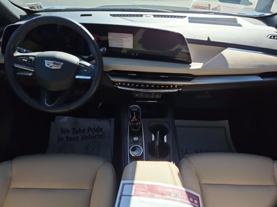 2024 Cadillac XT4 Luxury