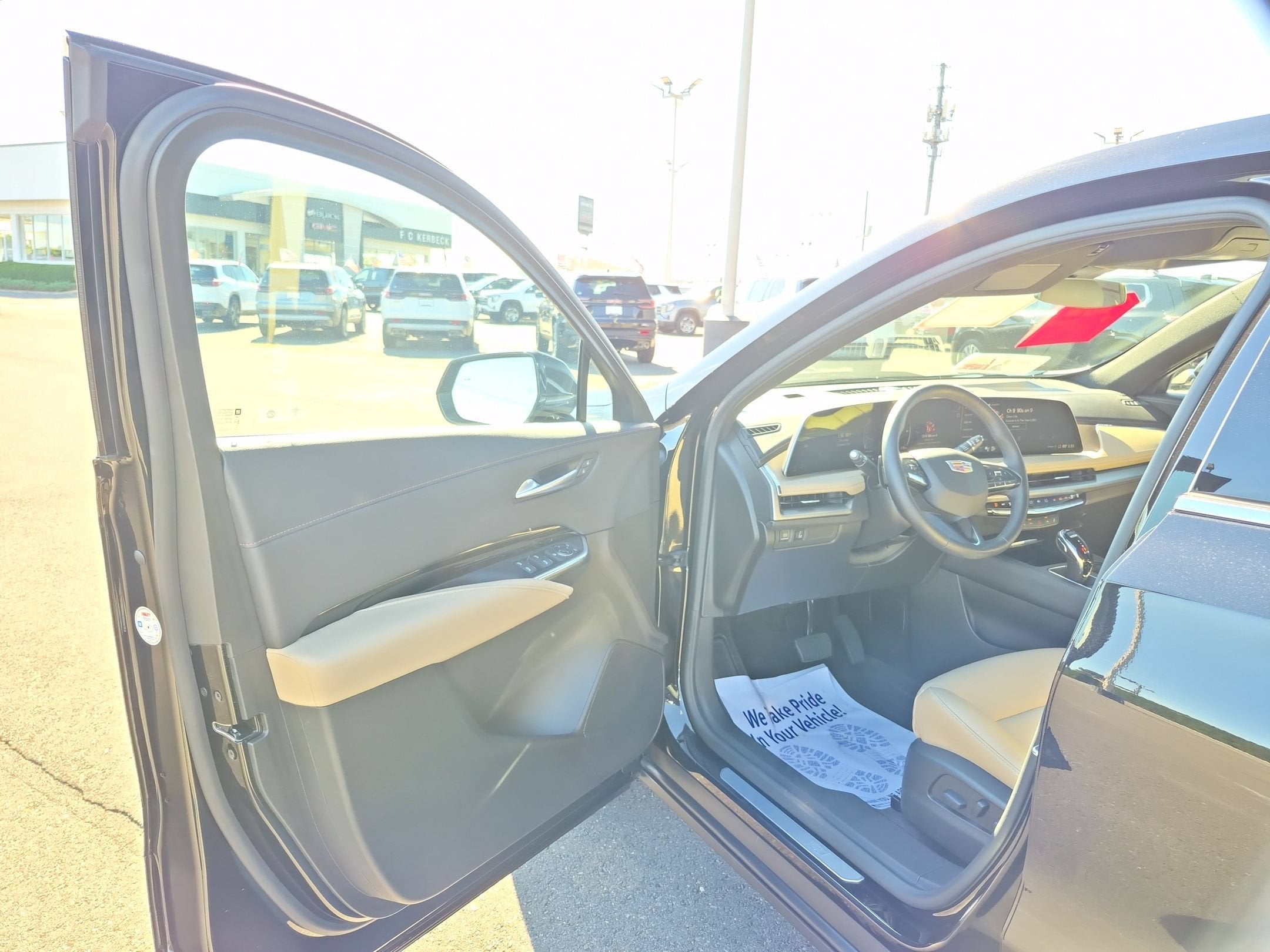 2024 Cadillac XT4 Luxury