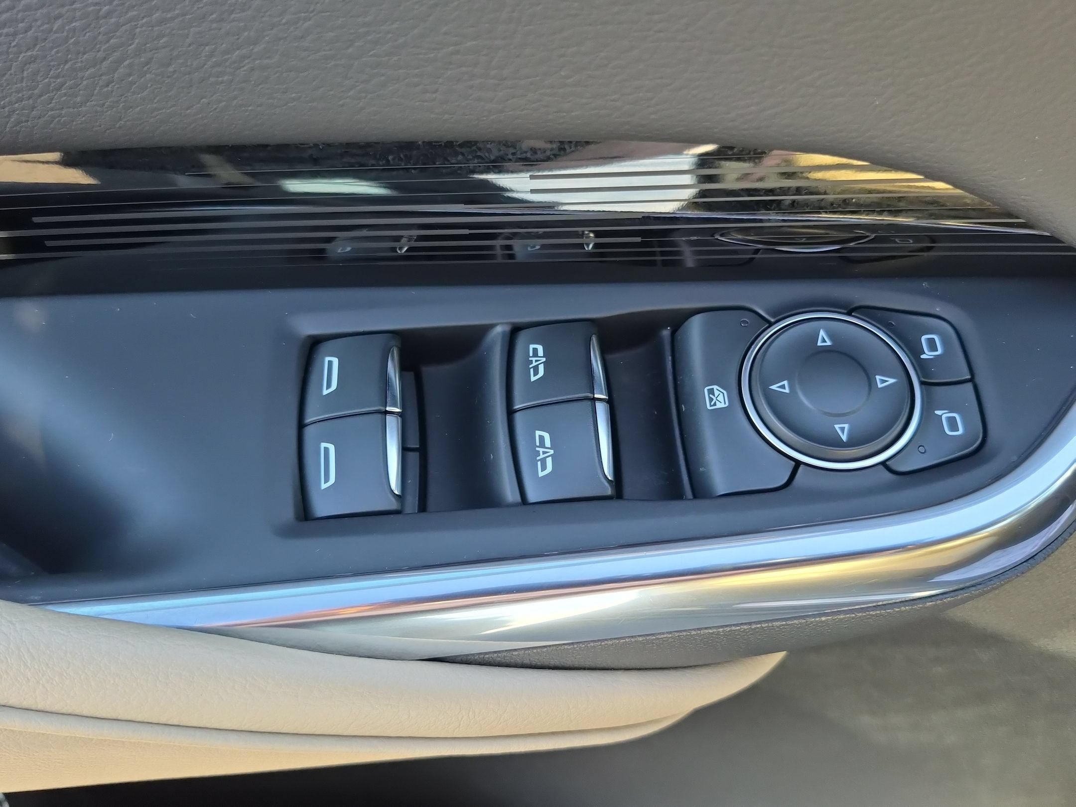2024 Cadillac XT4 Luxury