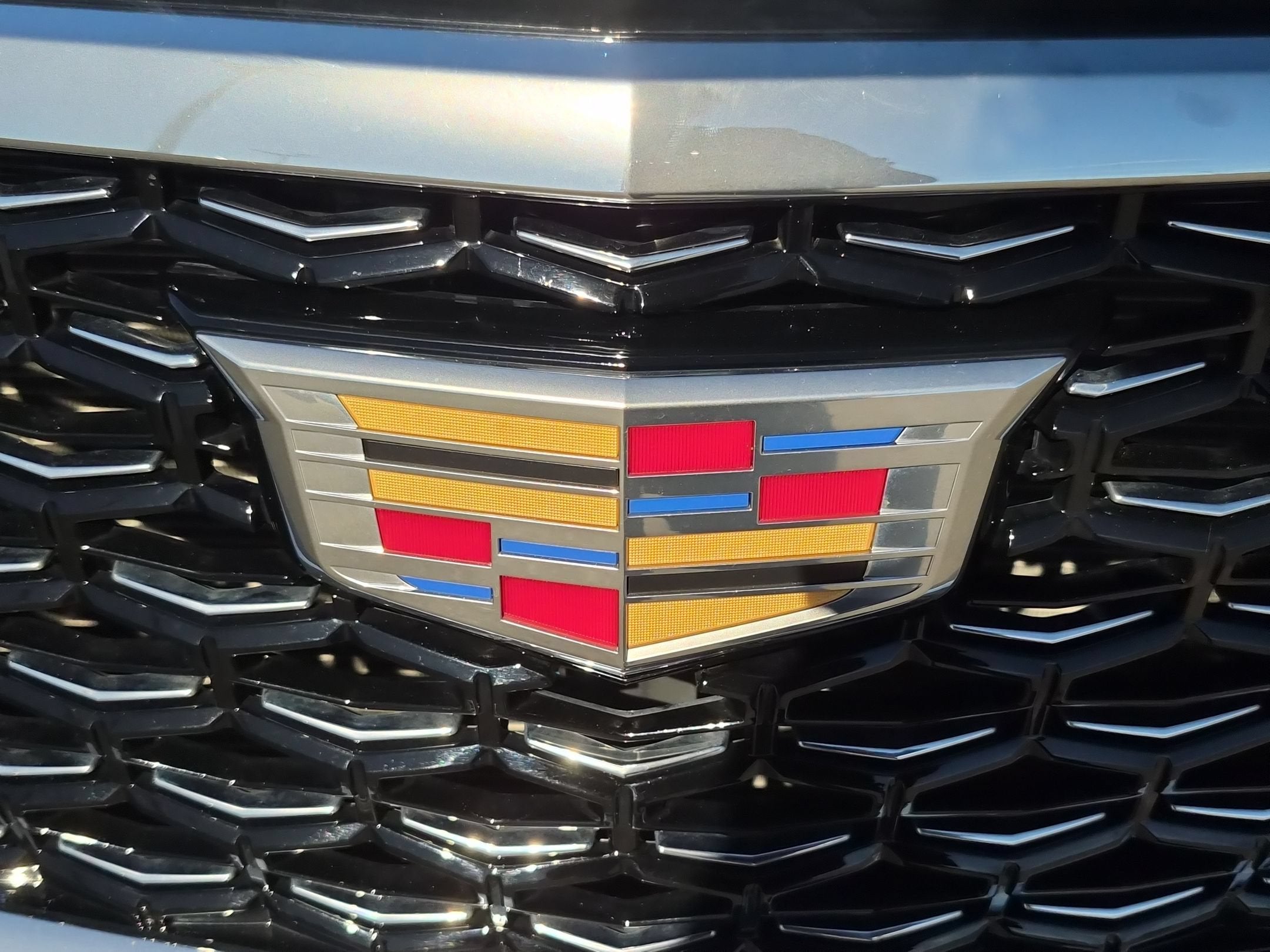 2024 Cadillac XT4 Luxury