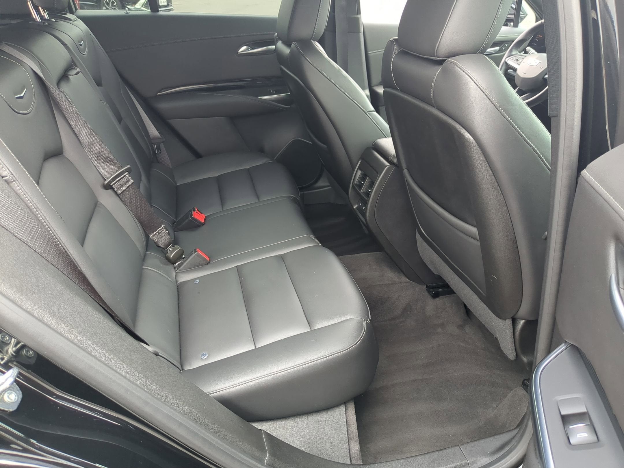 2024 Cadillac XT4 Luxury