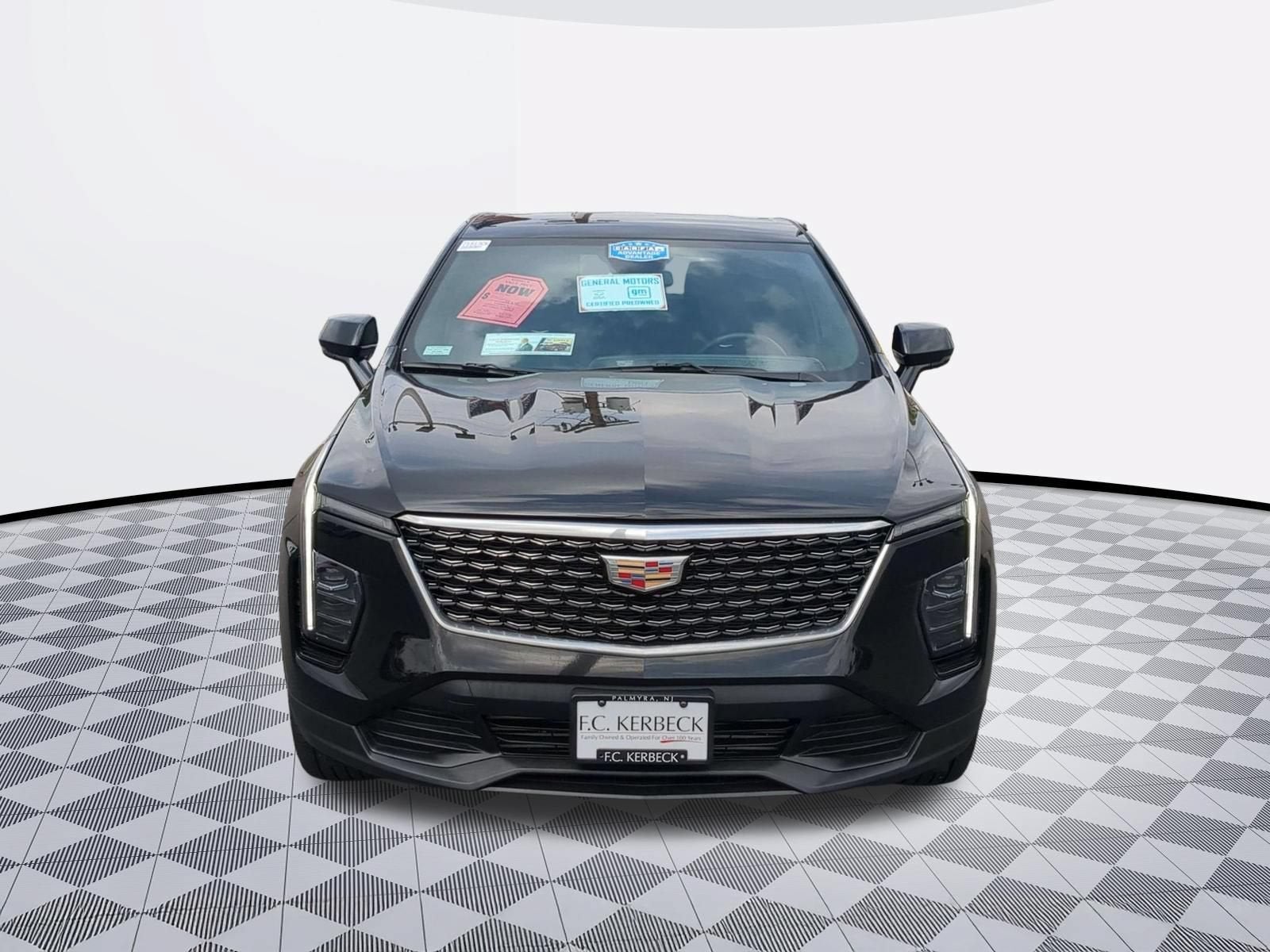 2024 Cadillac XT4 Luxury
