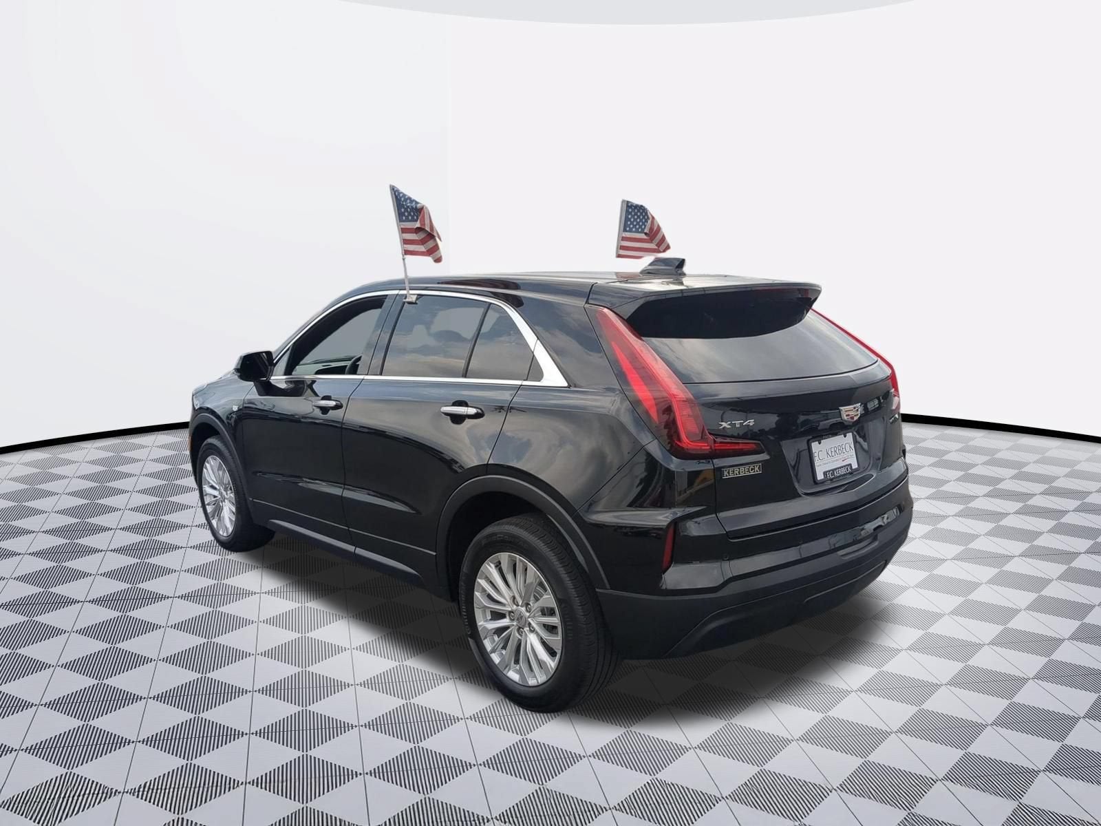2024 Cadillac XT4 Luxury
