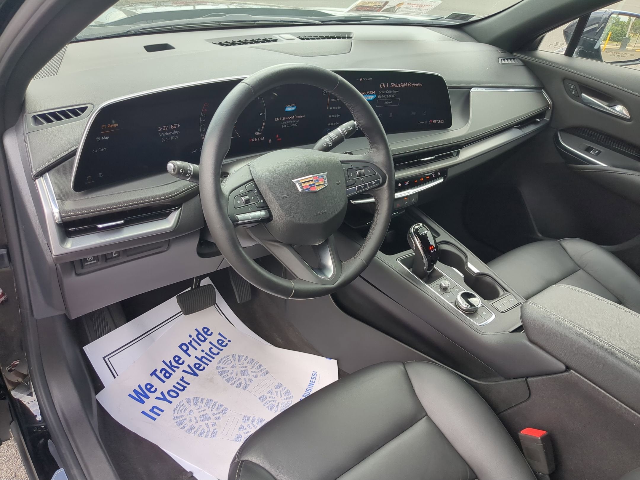 2024 Cadillac XT4 Luxury