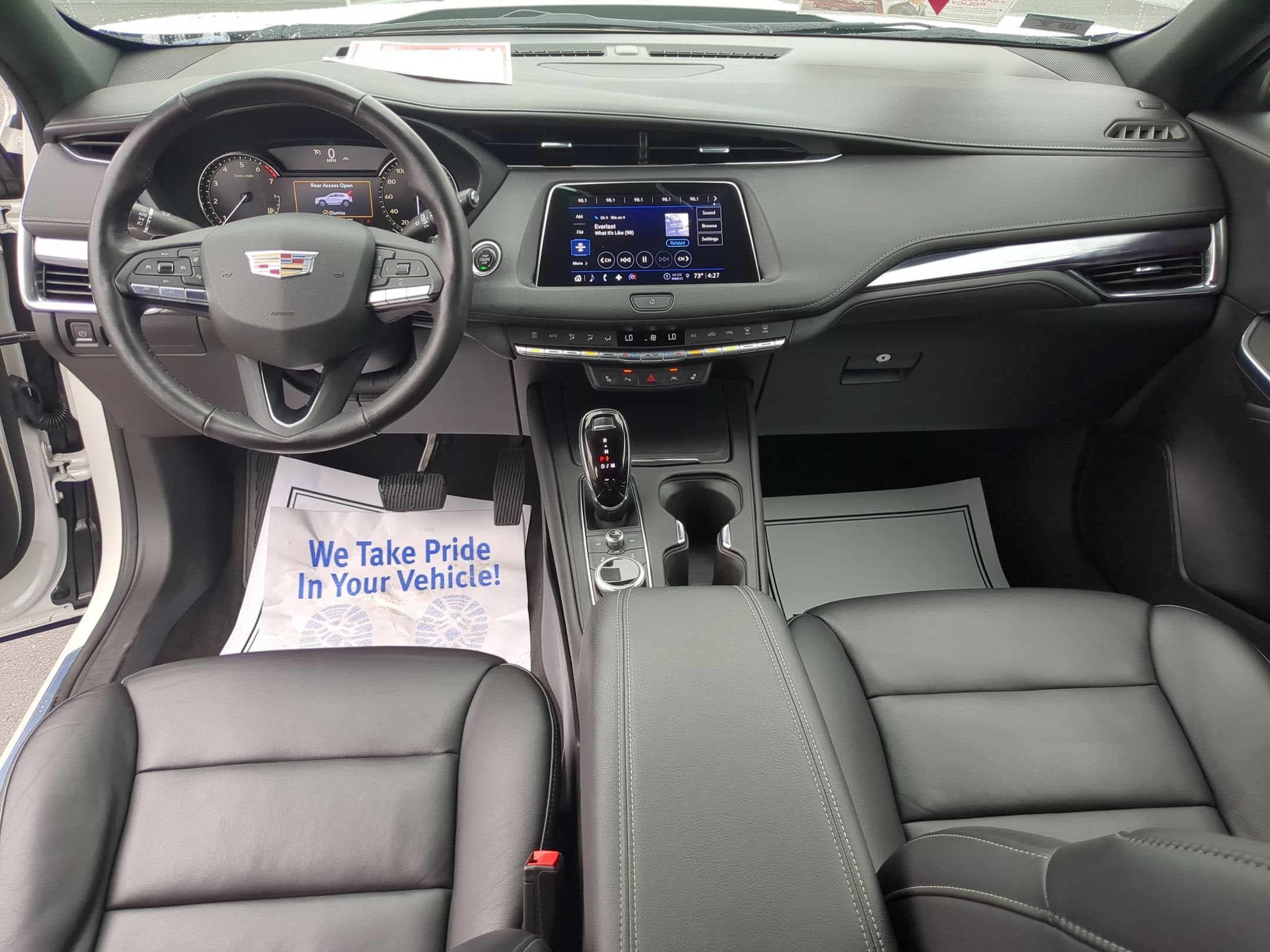 2022 Cadillac XT4 Luxury