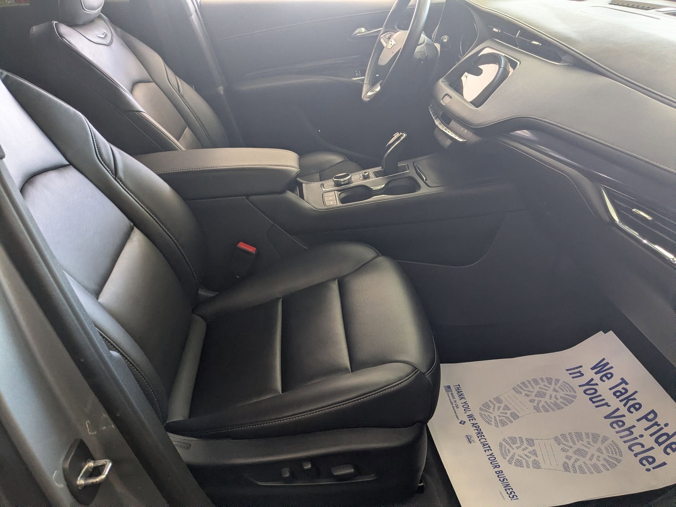 2023 Cadillac XT4 Luxury
