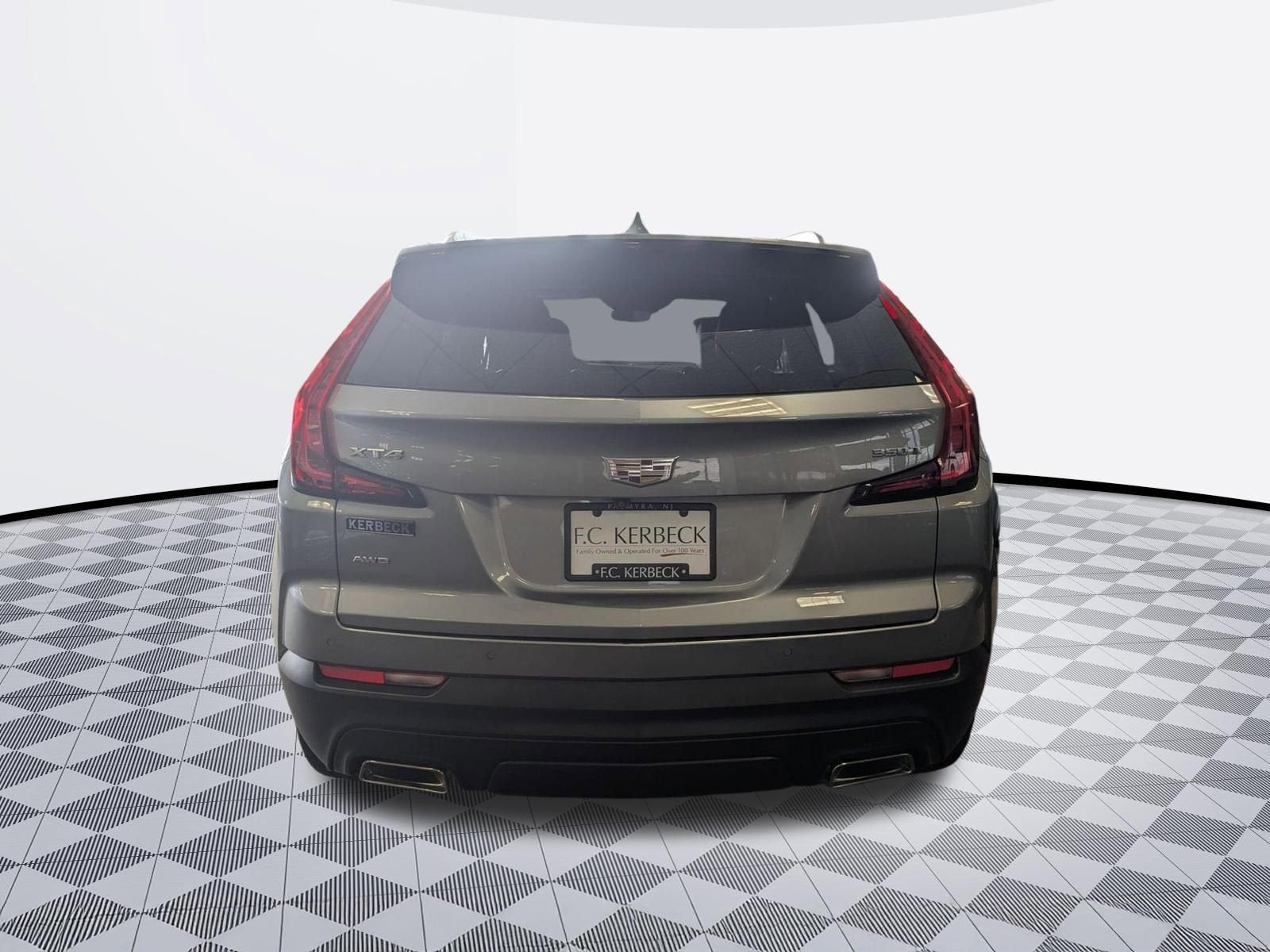 2023 Cadillac XT4 Luxury