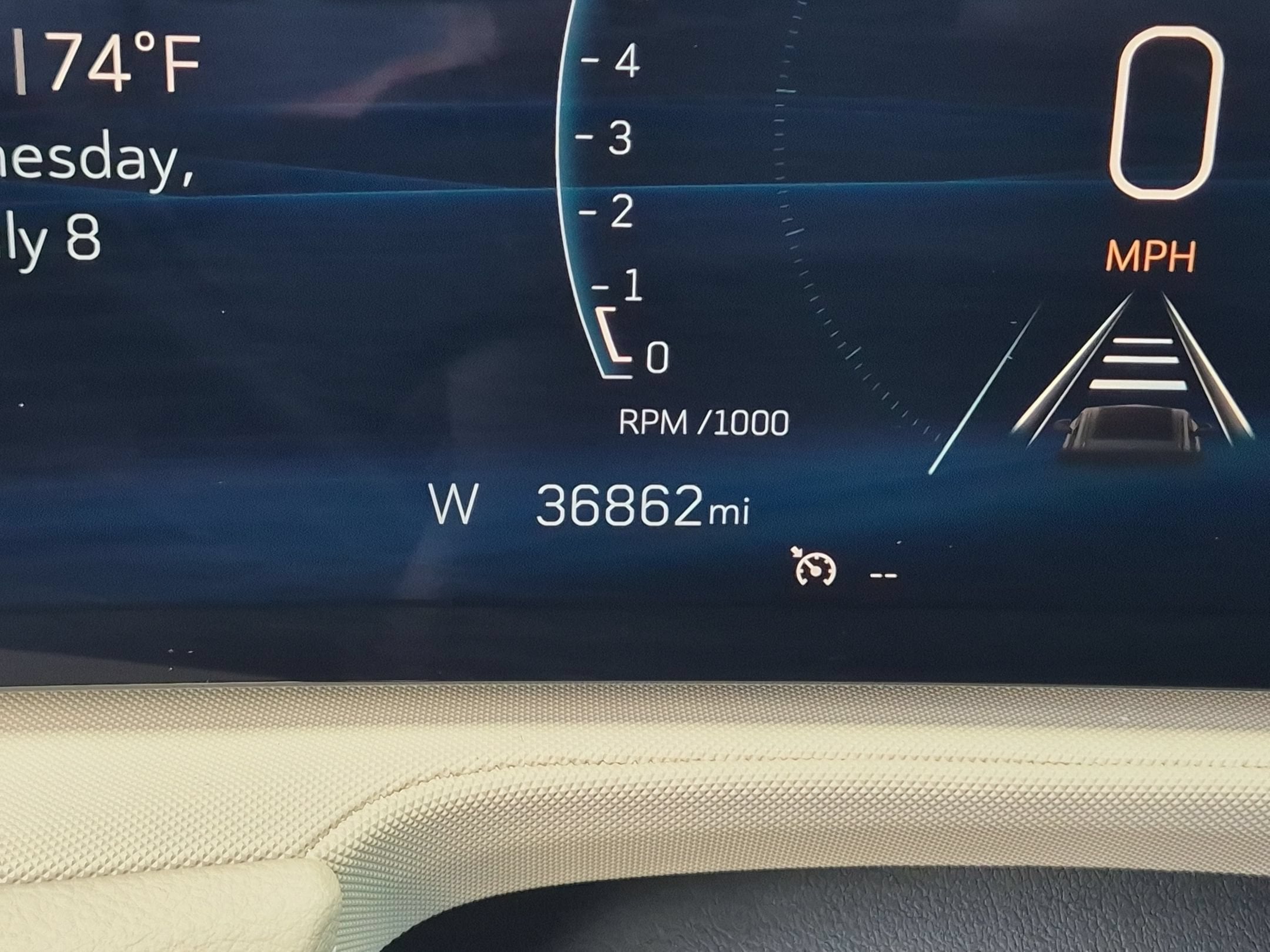 2024 Cadillac XT4 Luxury