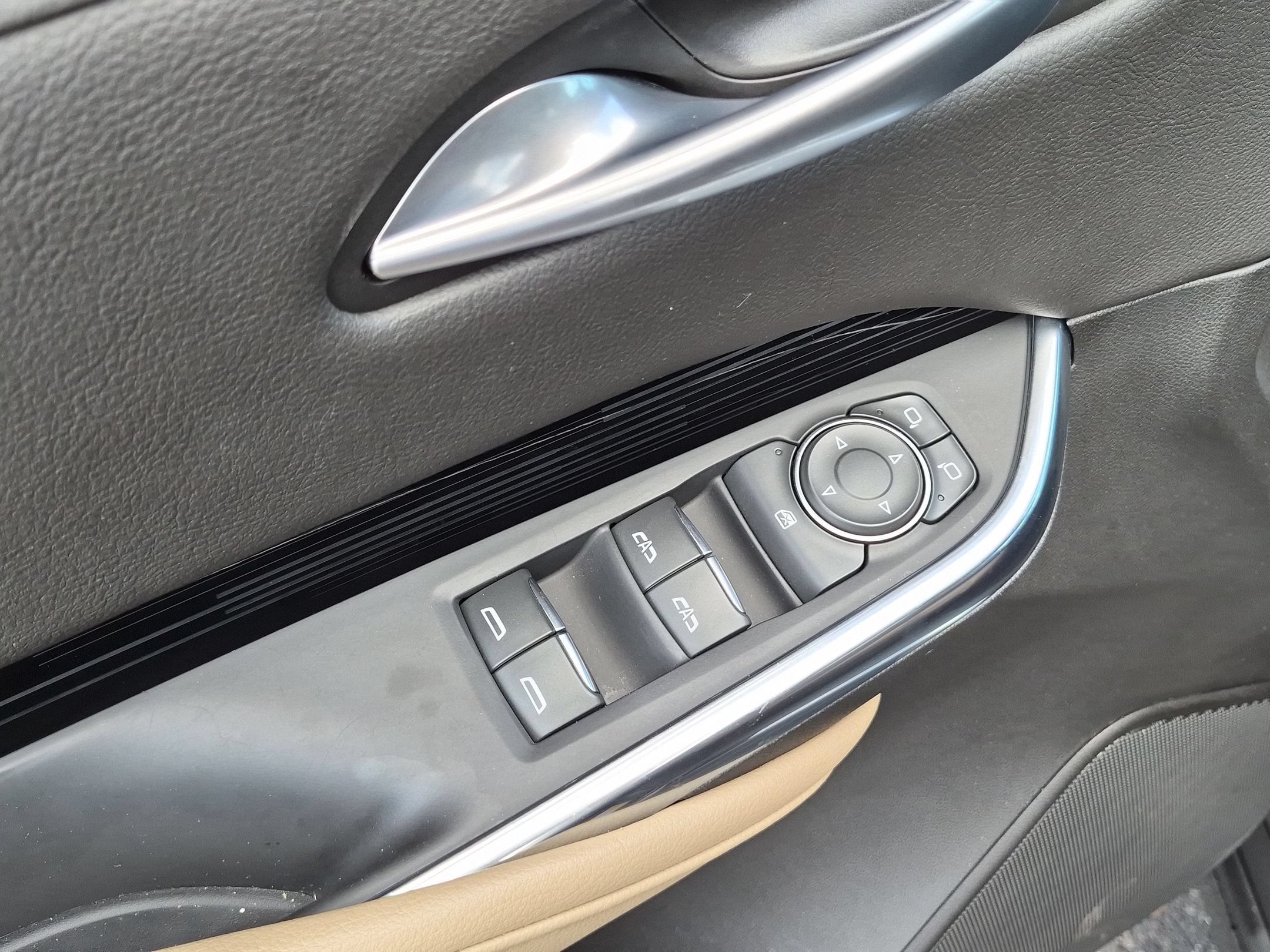 2024 Cadillac XT4 Luxury