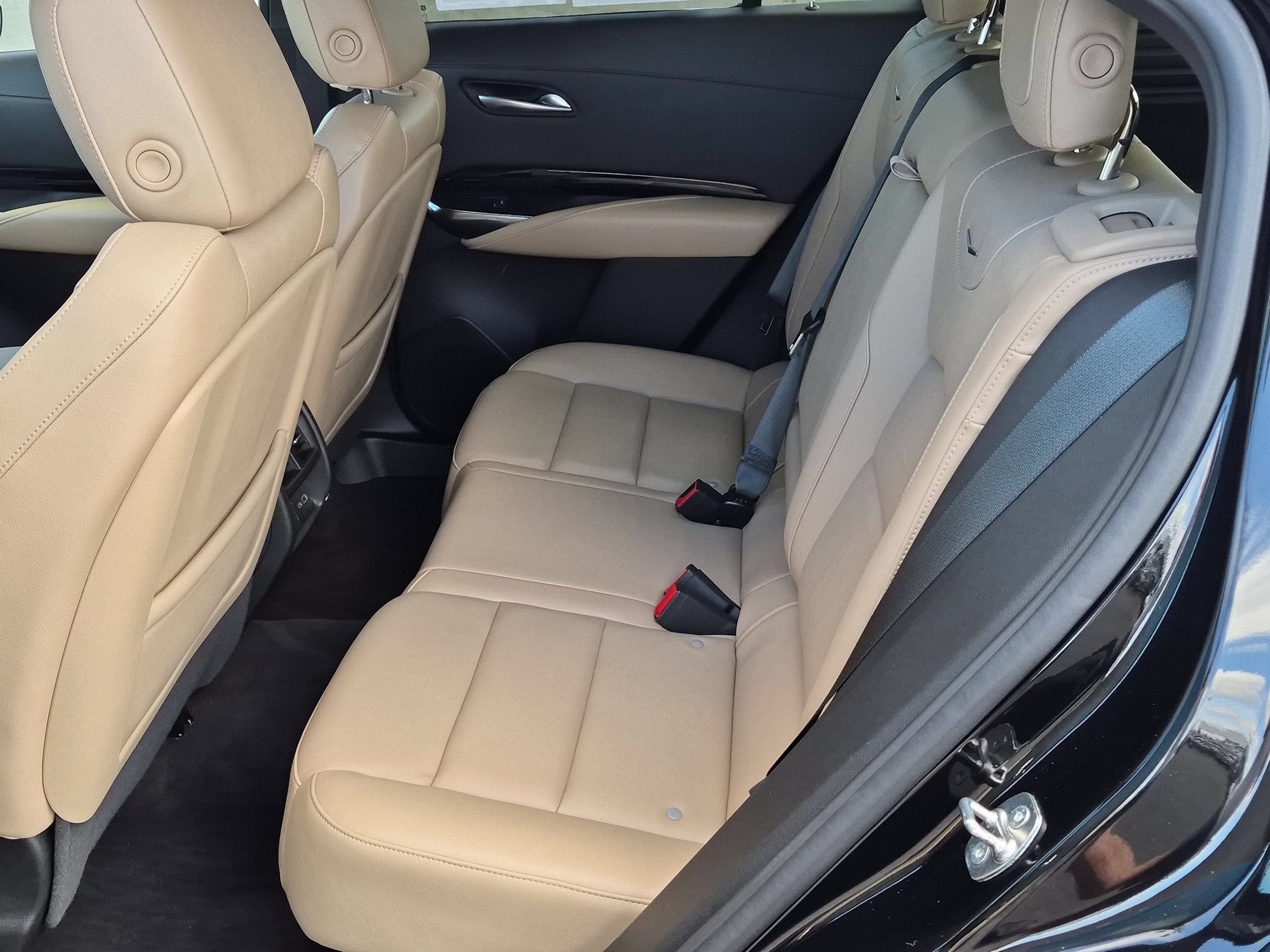 2024 Cadillac XT4 Luxury