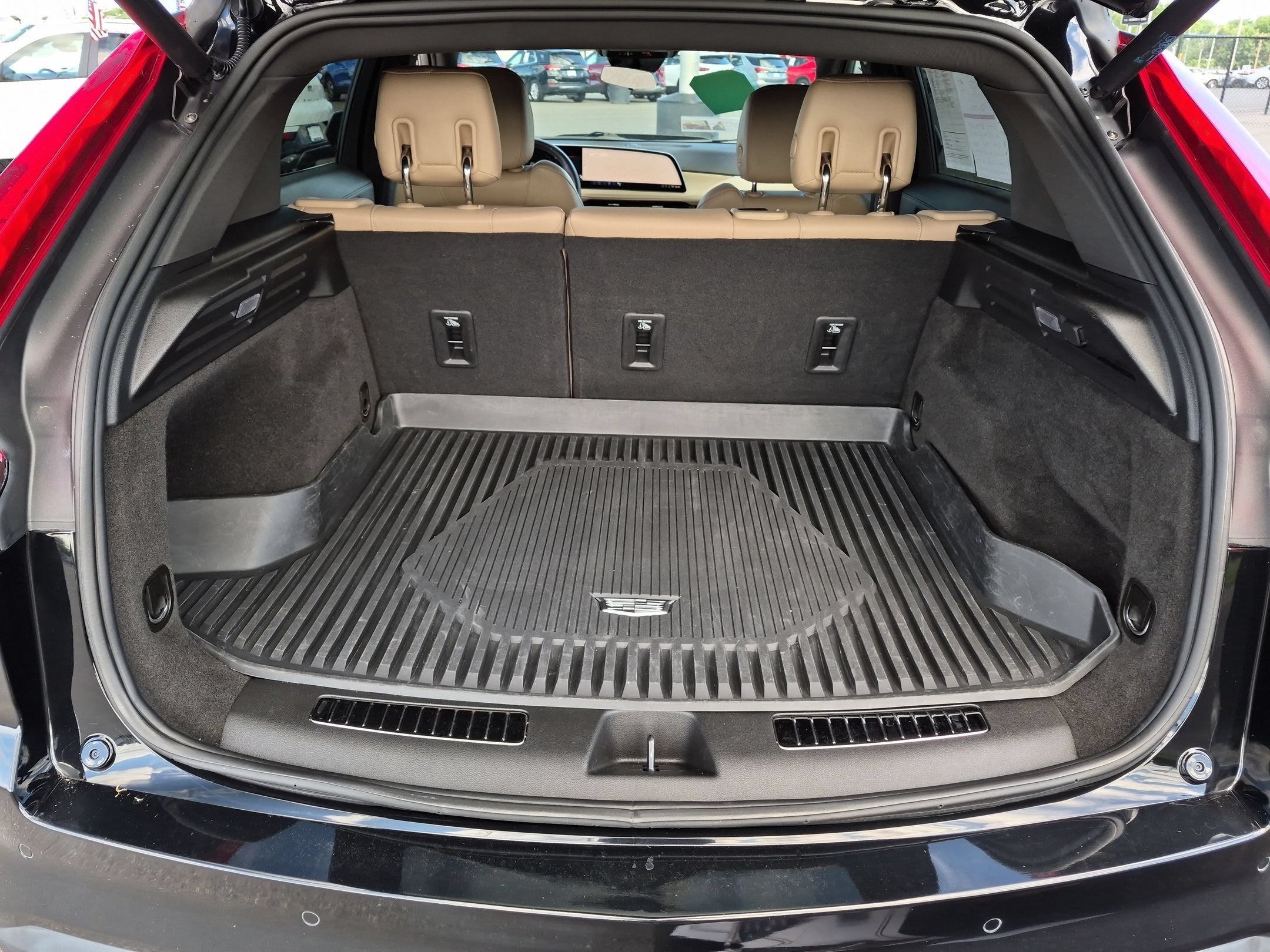 2024 Cadillac XT4 Luxury