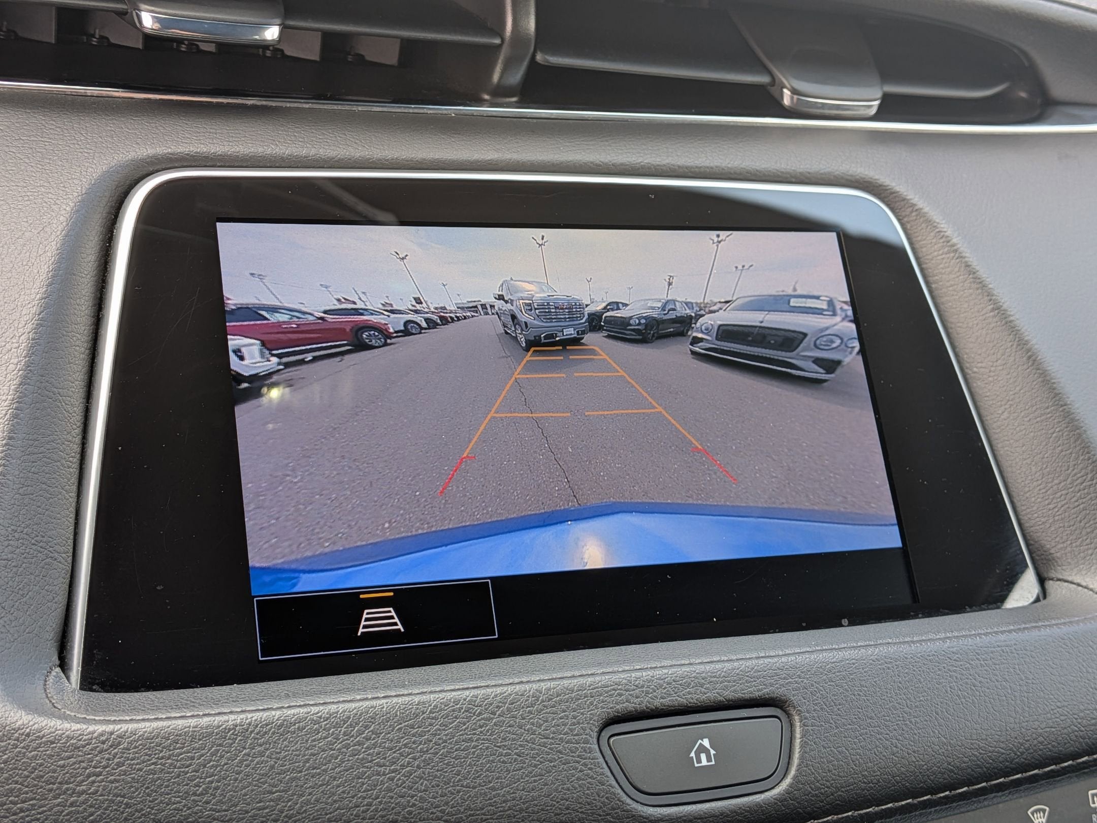 2023 Cadillac XT4 Luxury