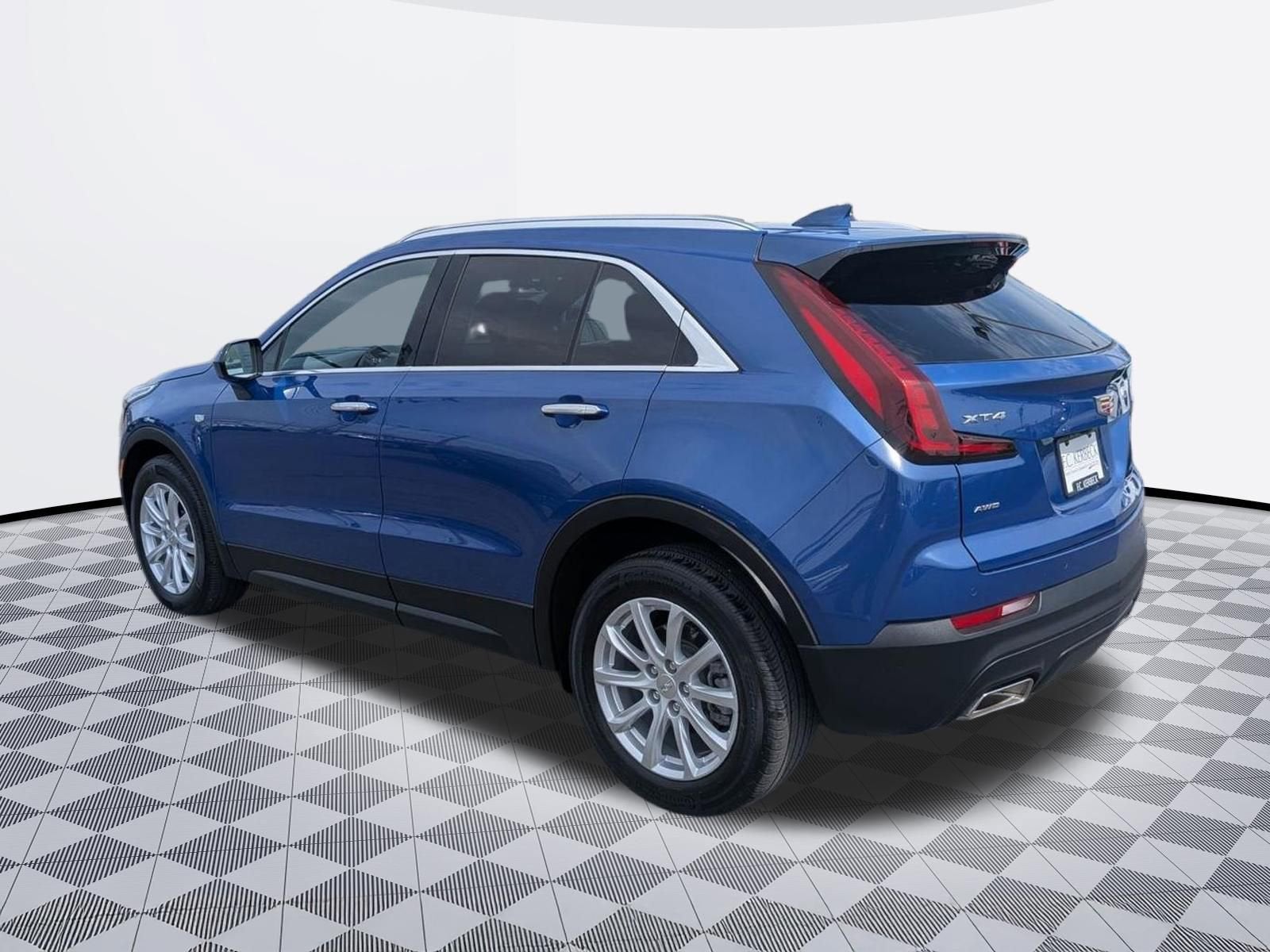 2023 Cadillac XT4 Luxury
