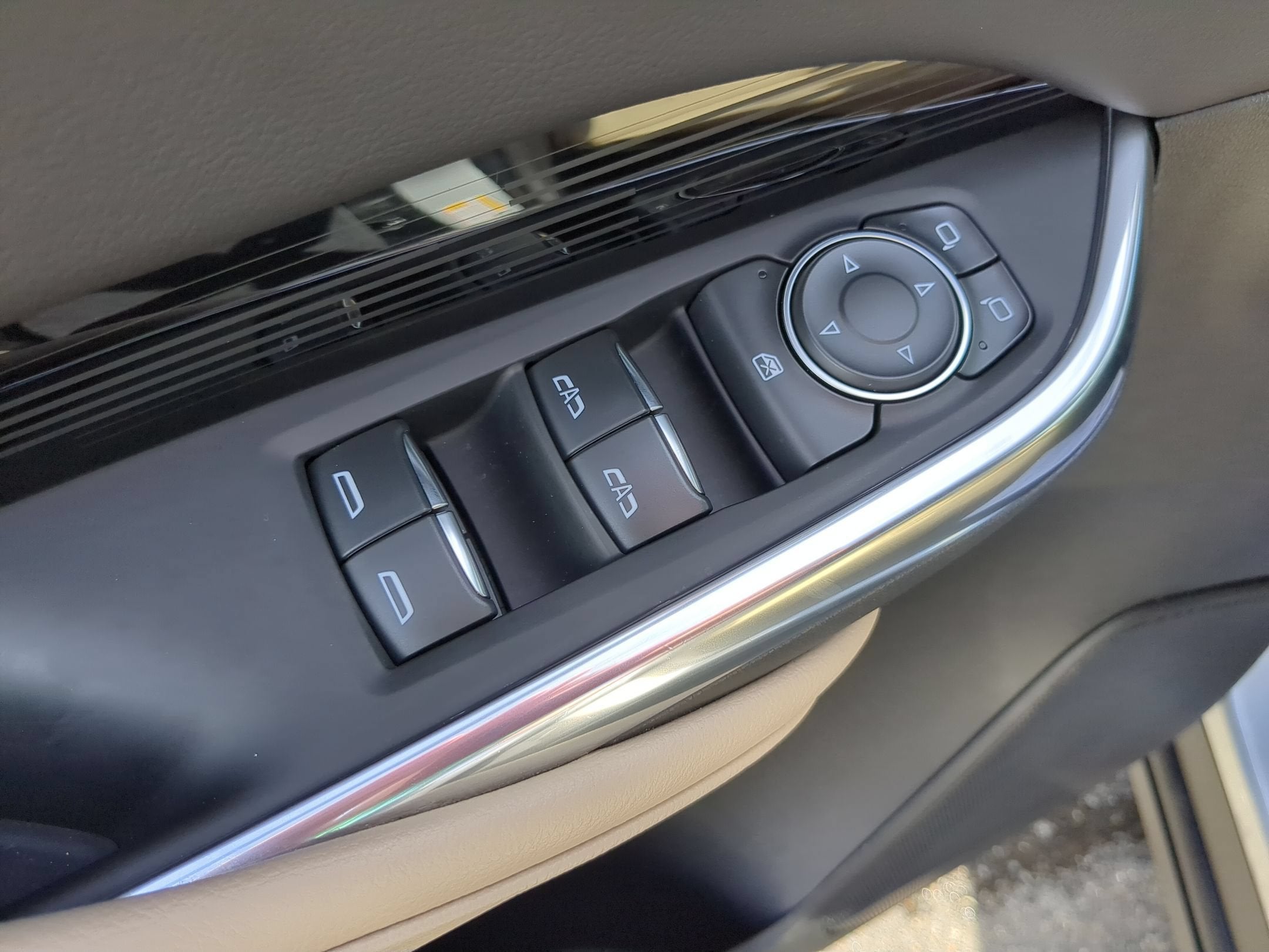 2024 Cadillac XT4 Luxury