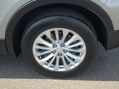 2024 Cadillac XT4 Luxury