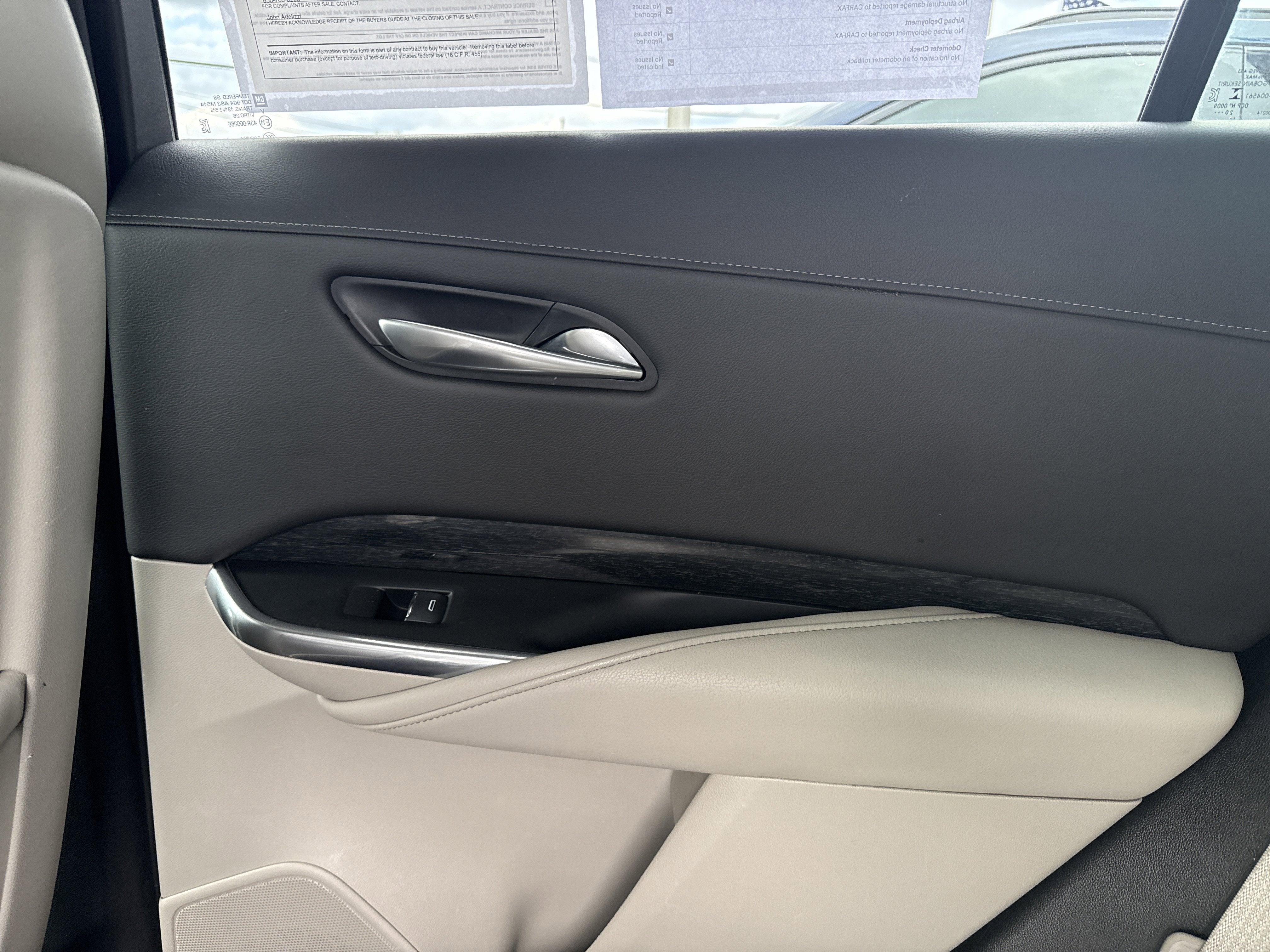 2021 Cadillac XT4 Premium Luxury