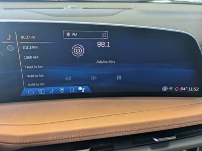 2024 Cadillac XT4 Premium Luxury