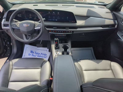 2024 Cadillac XT4 Premium Luxury